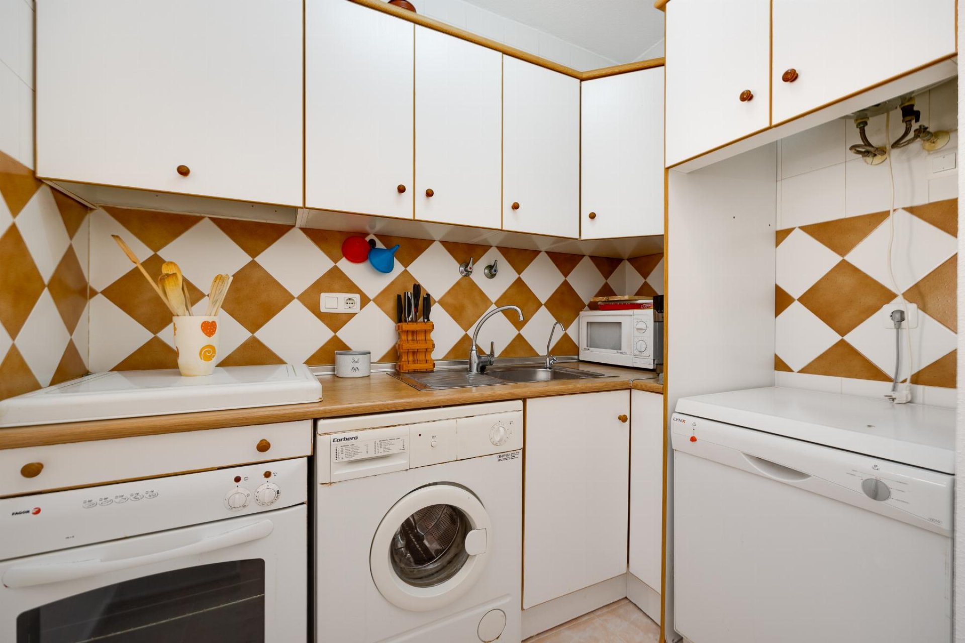Resale - Bungalow -
Torrevieja - playa de los naufragos