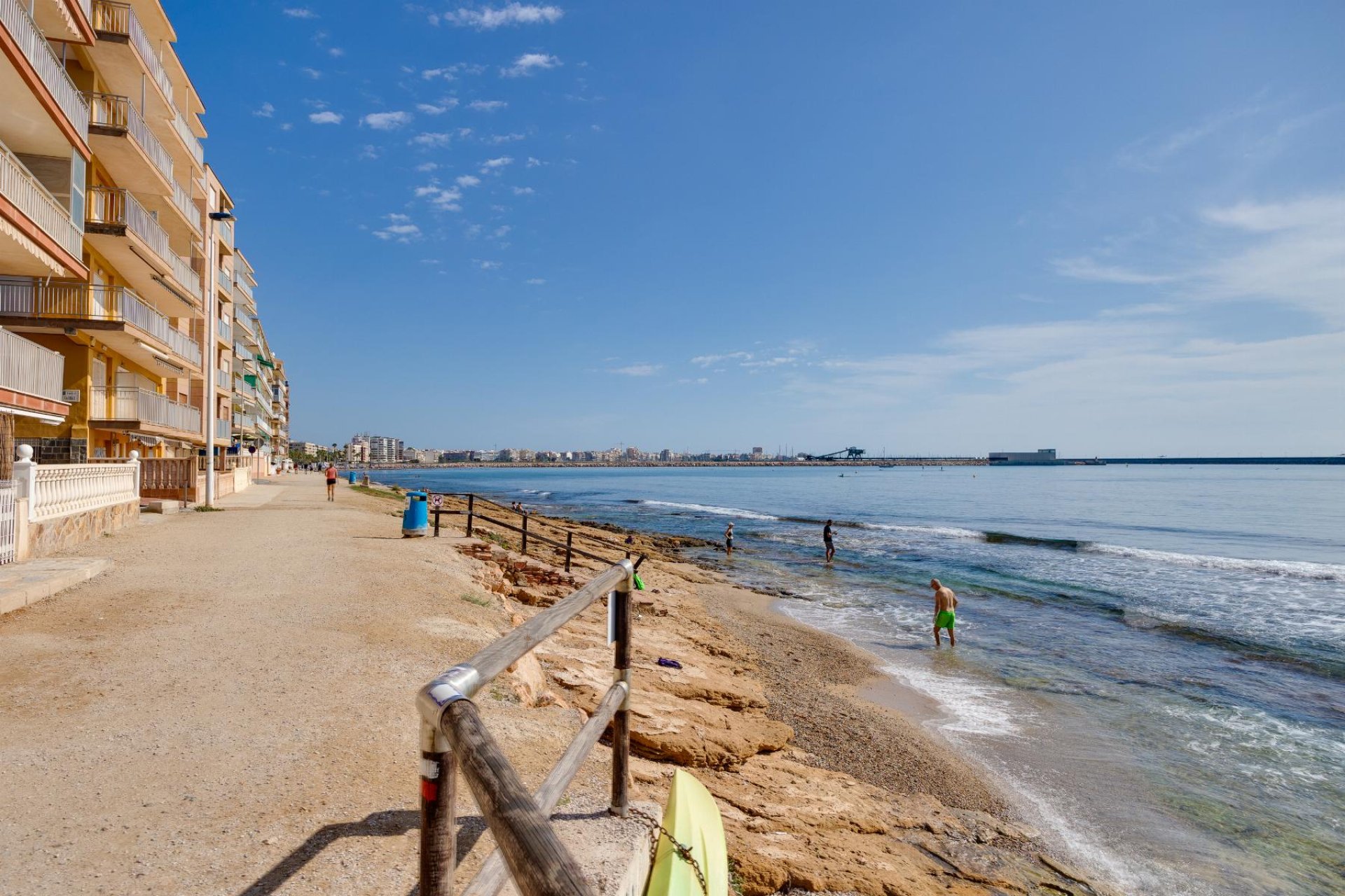 Resale - Bungalow -
Torrevieja - playa de los naufragos