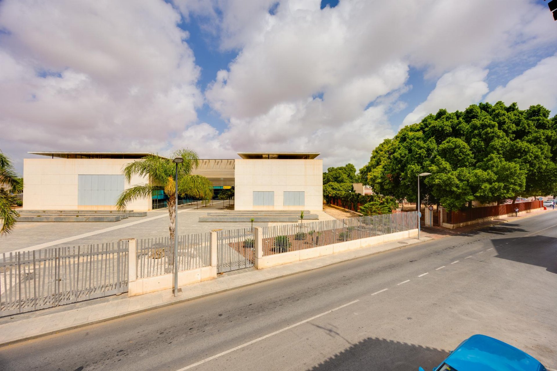 Resale - Bungalow -
Torrevieja - Playa del Acequión