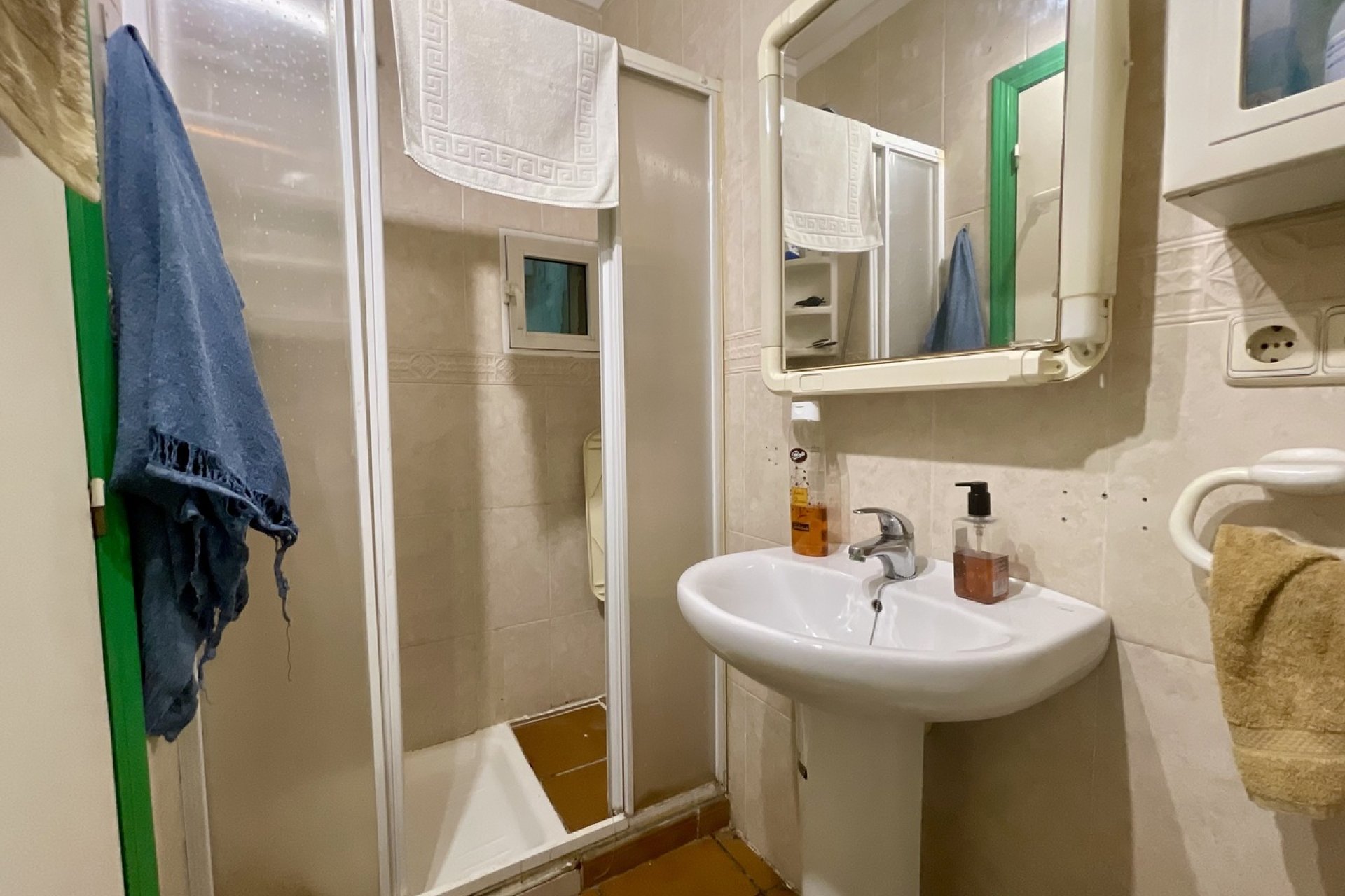 Resale - Bungalow -
Torrevieja