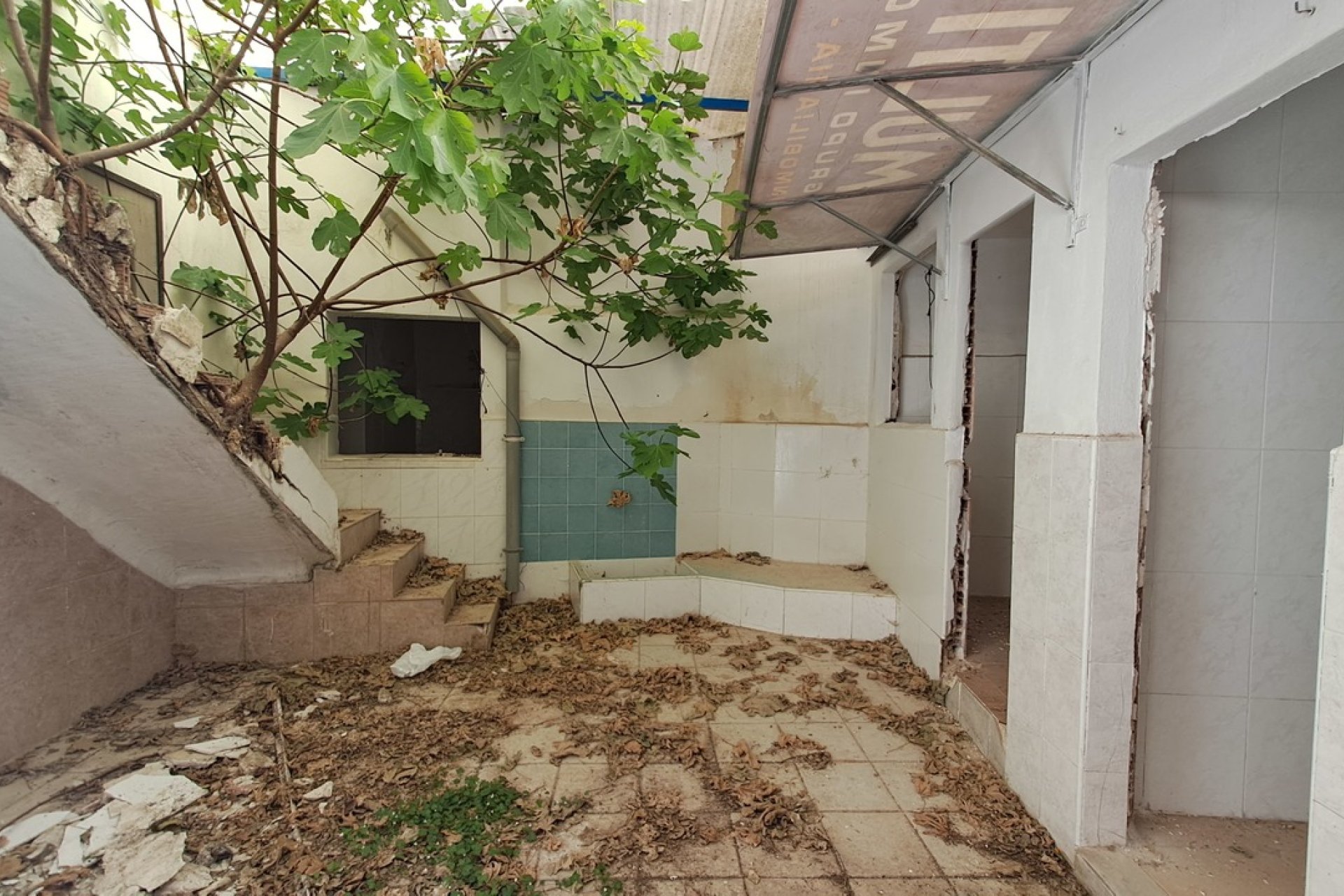 Resale - Commercial -
Orihuela