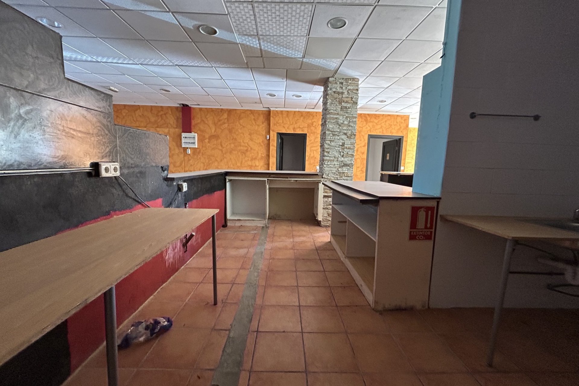 Resale - Commercial -
Villamartín - Villamartin