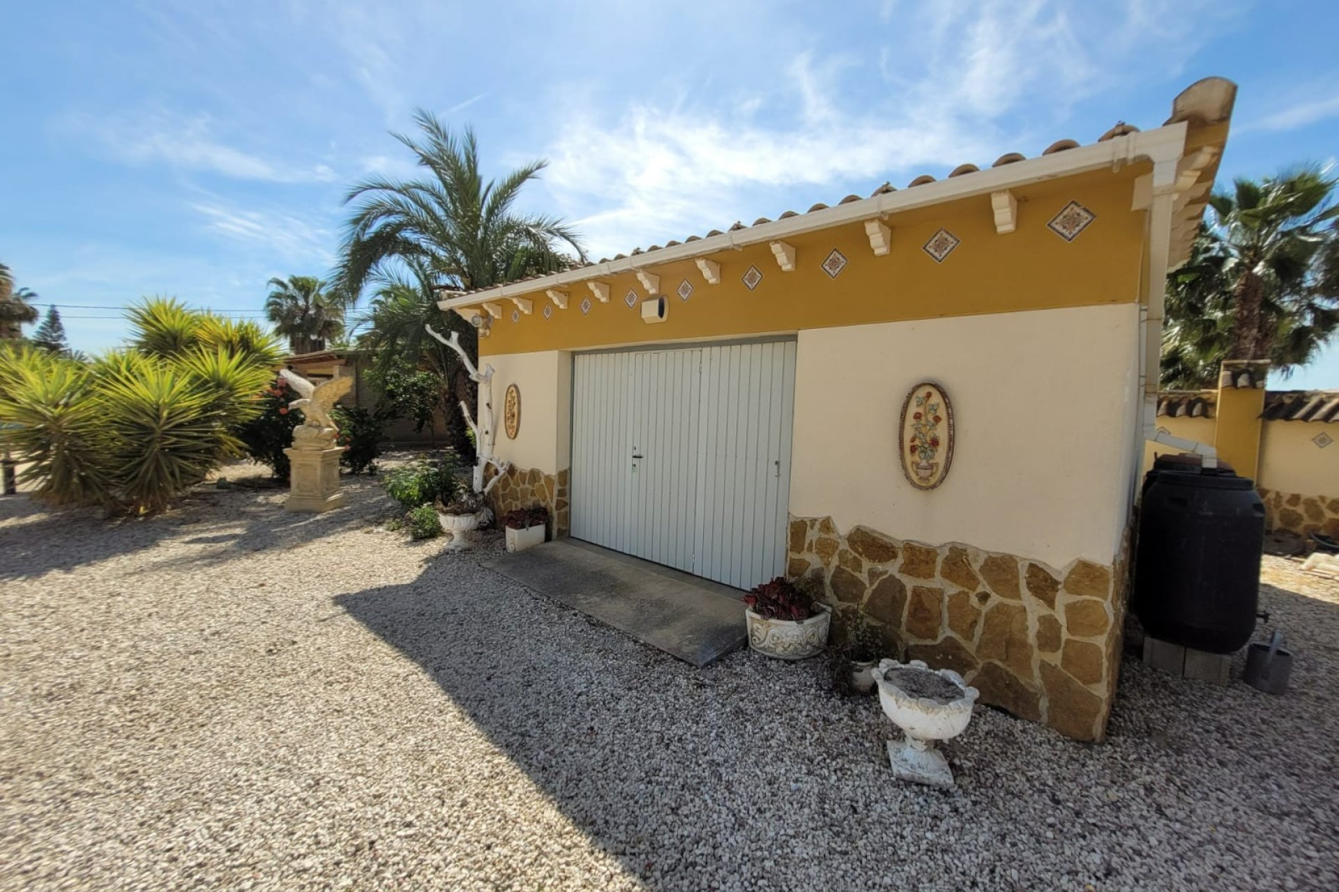 Resale - Country House -
Catral