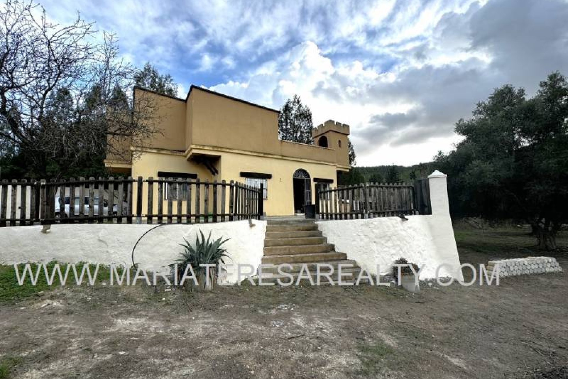 Resale - Country House -
Valle del Sol