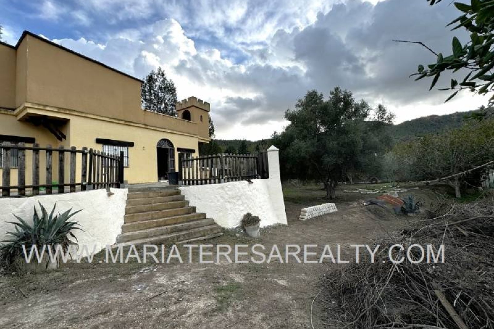 Resale - Country House -
Valle del Sol