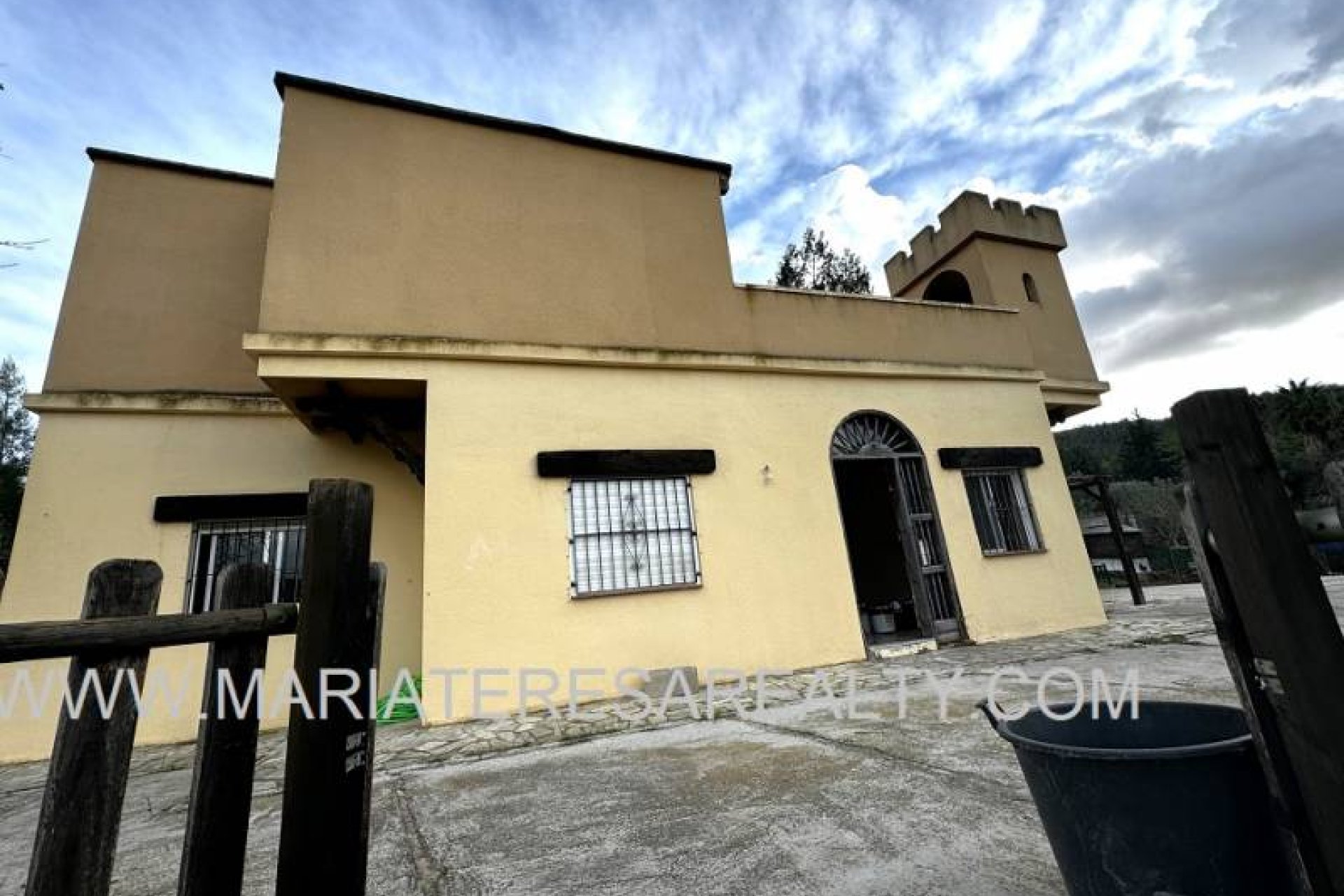 Resale - Country House -
Valle del Sol