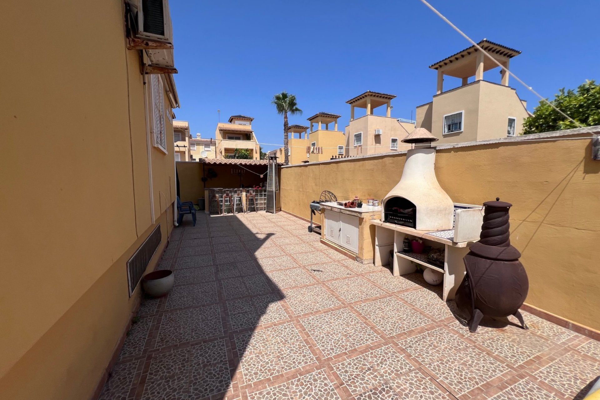 Resale - detached house -
Orihuela - Villamartin