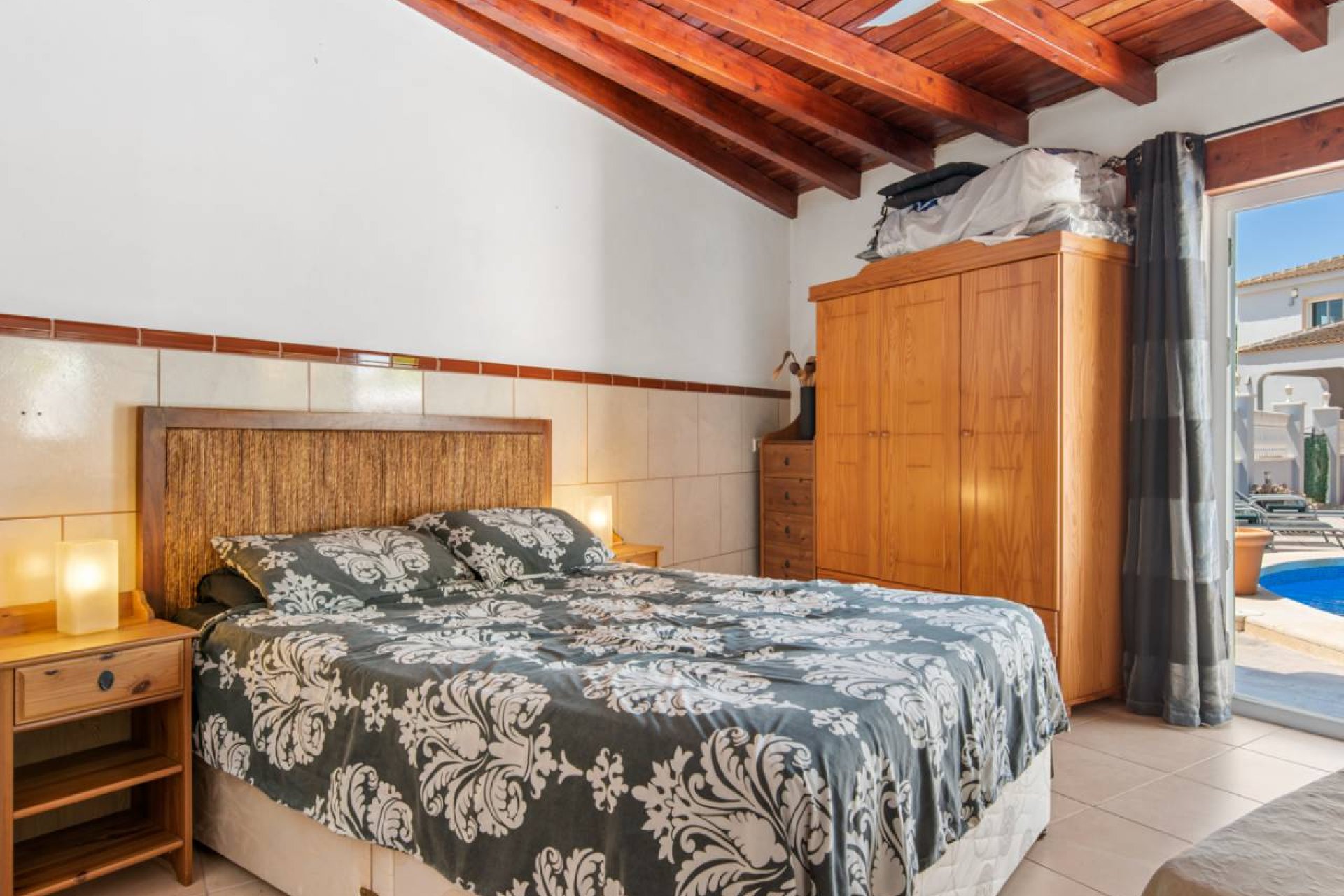 Resale - Finca -
Catral