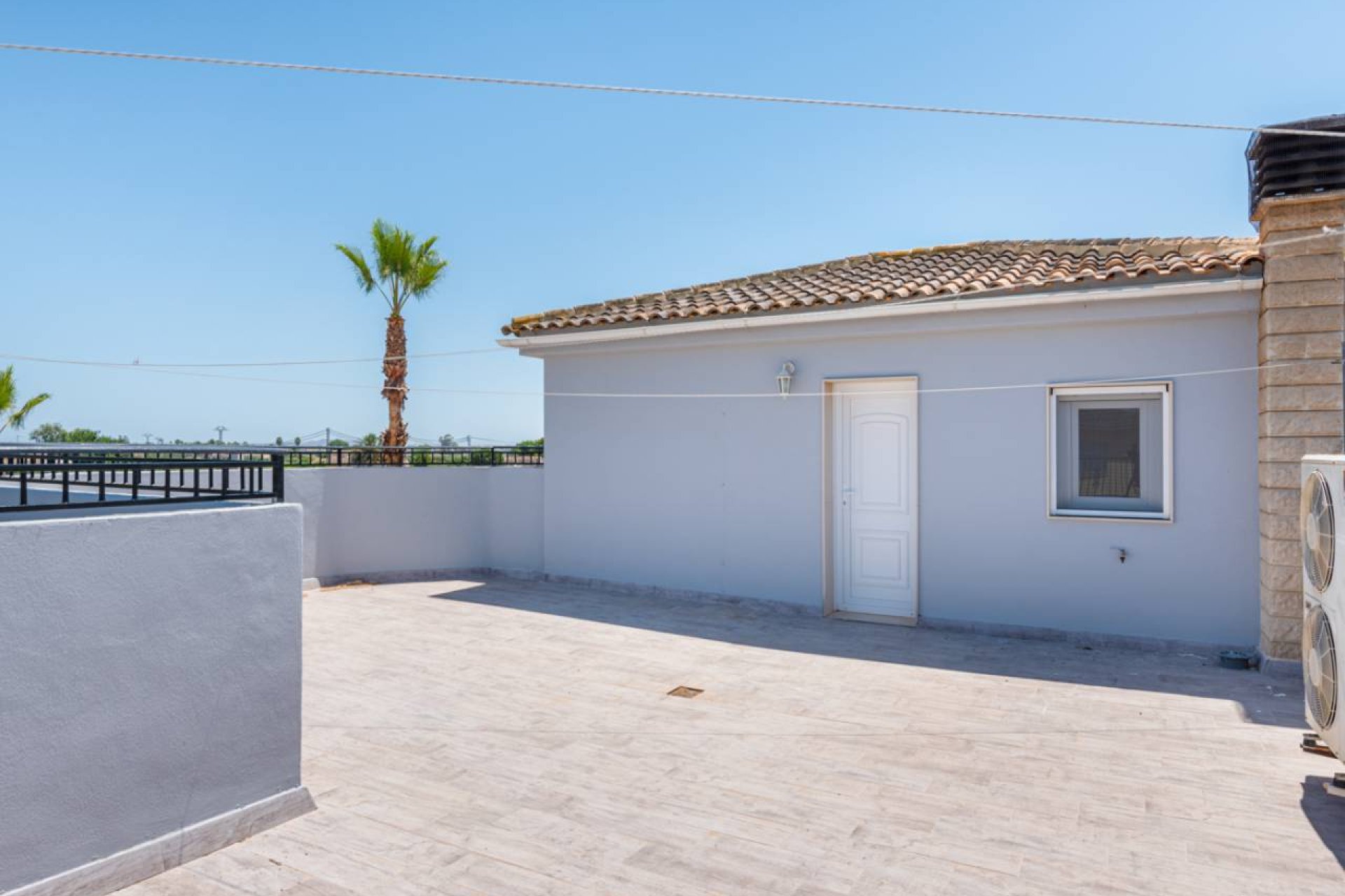 Resale - Finca -
Catral