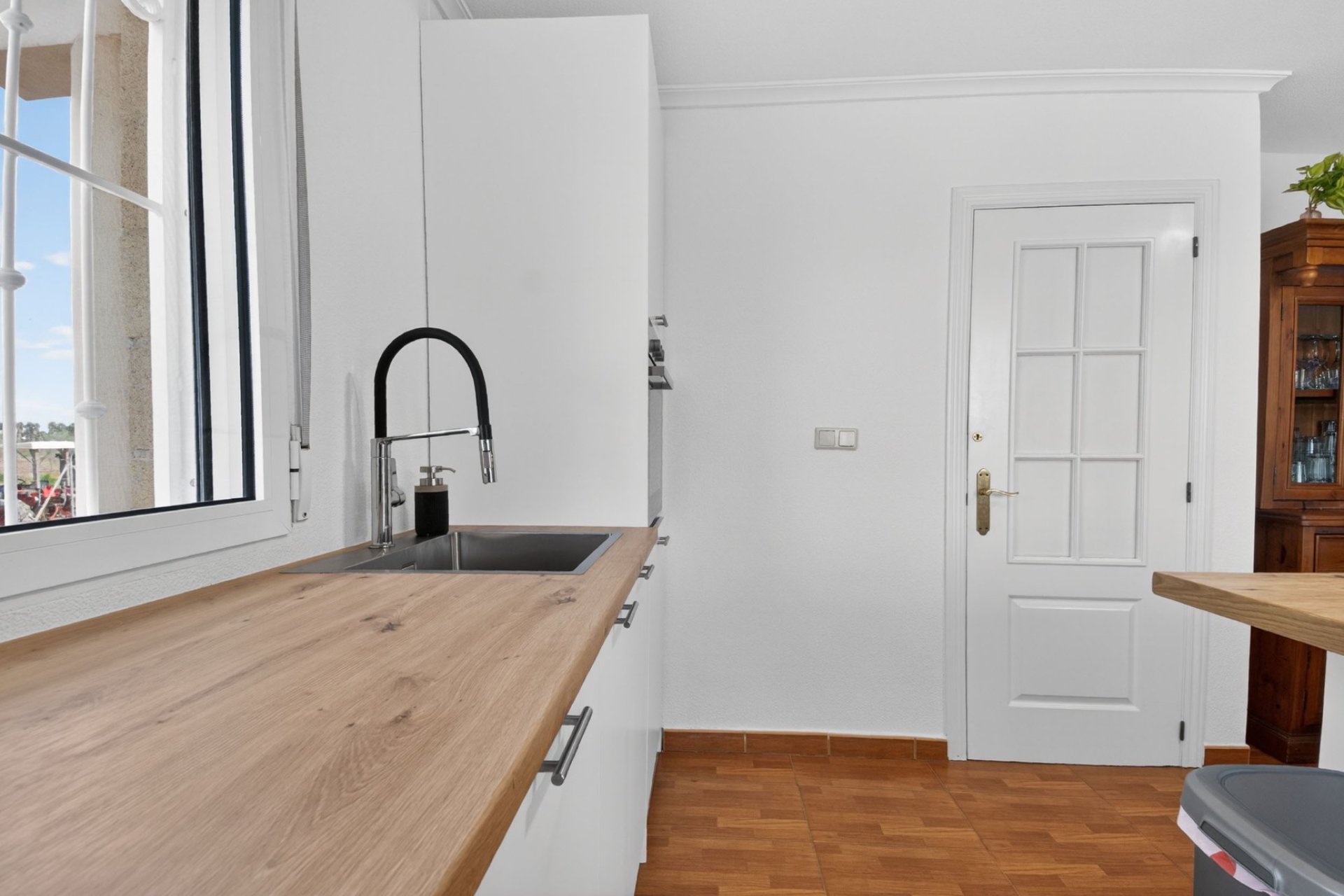 Resale - Finca -
Crevillente