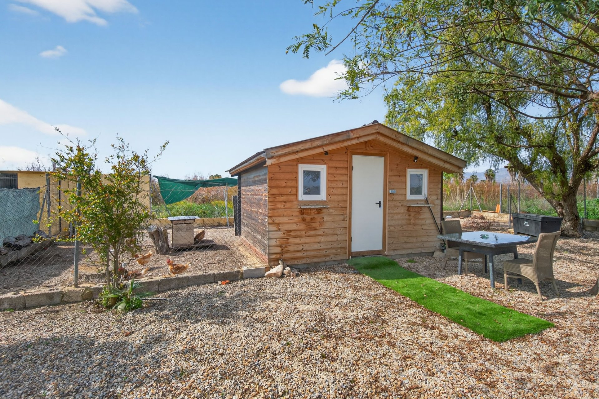 Resale - Finca -
Crevillente