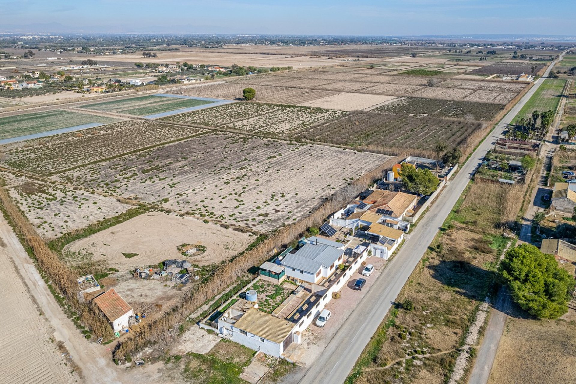 Resale - Finca -
Elche - Daimés