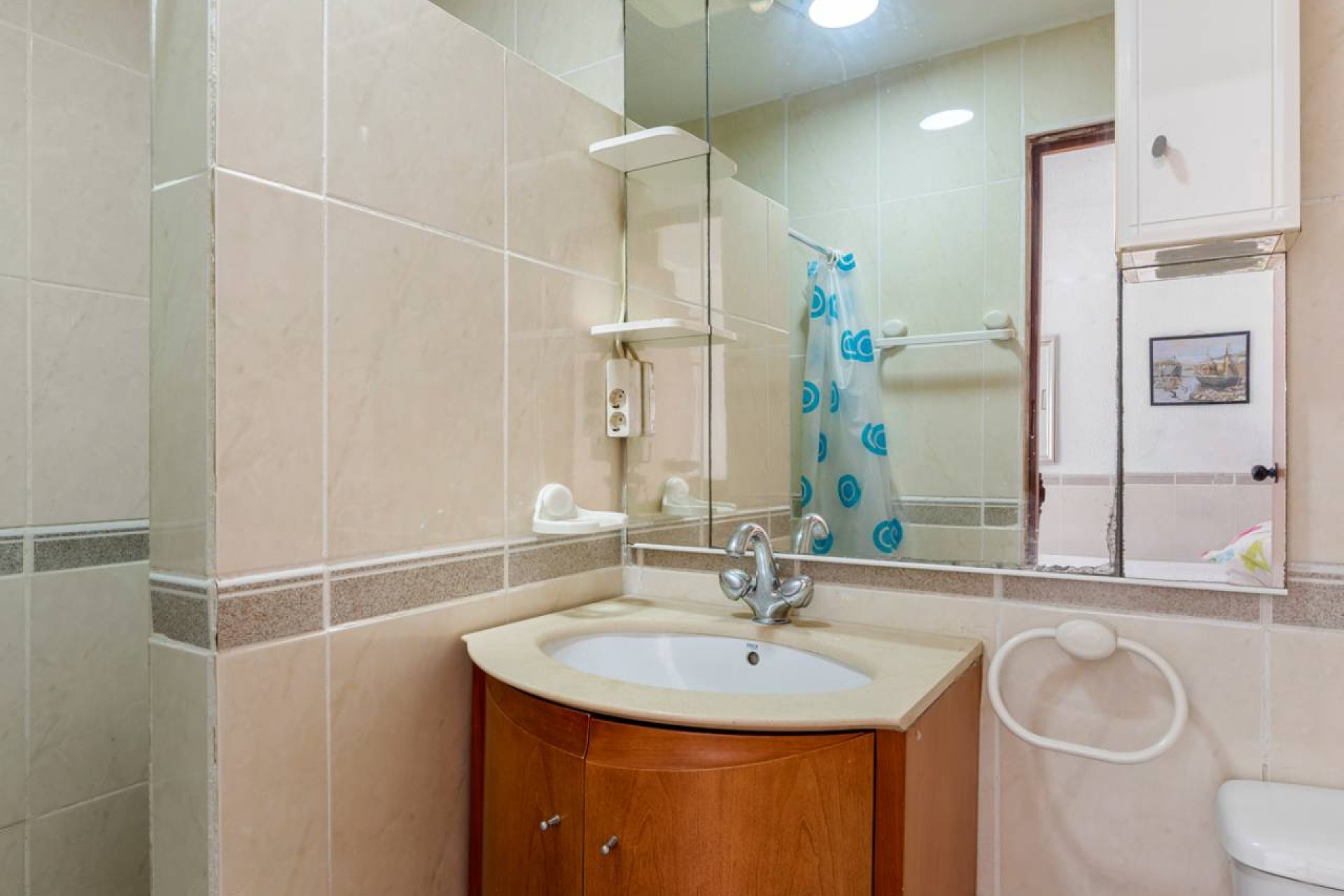 Resale - Finca -
Los Montesinos