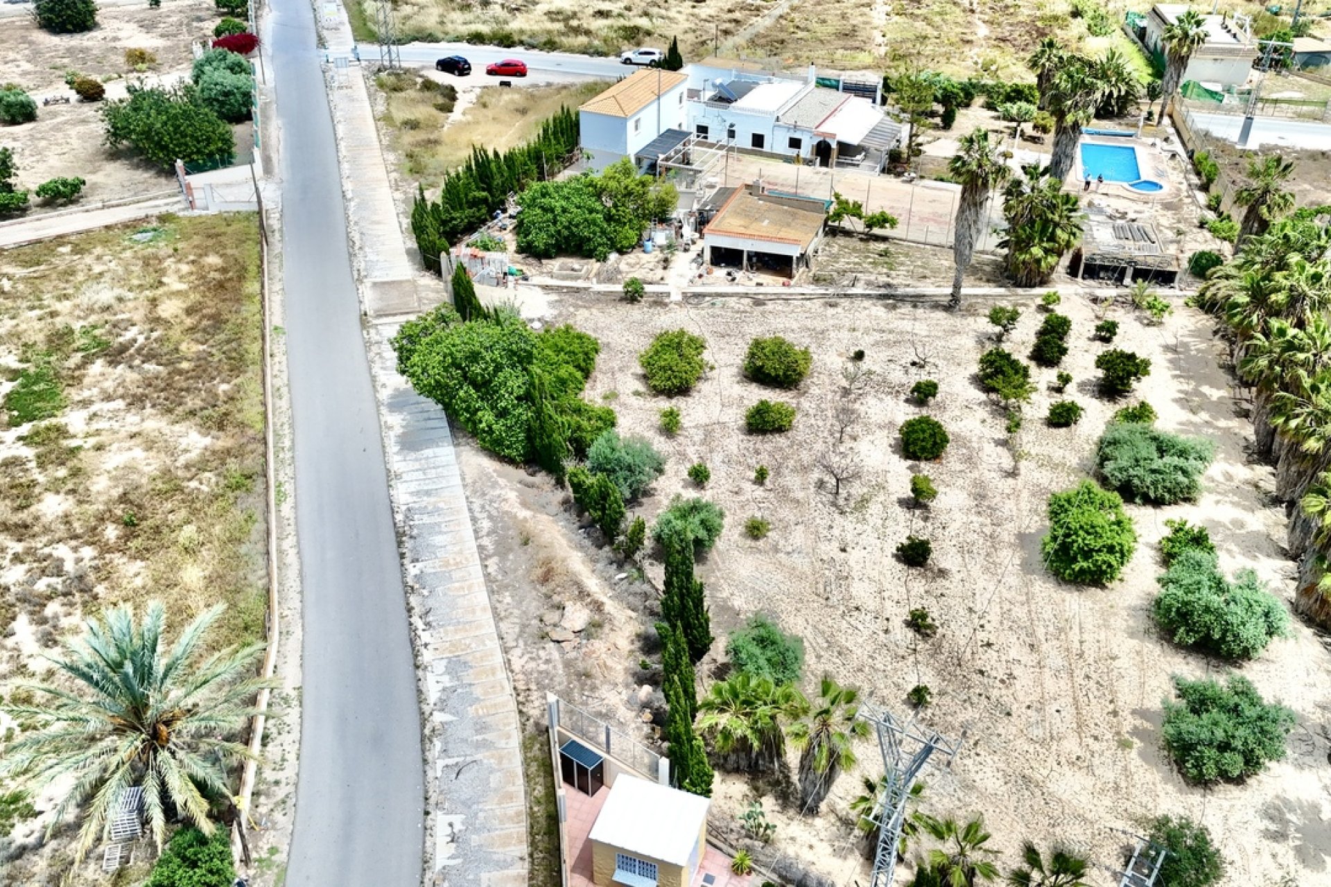 Resale - Finca -
Los Montesinos