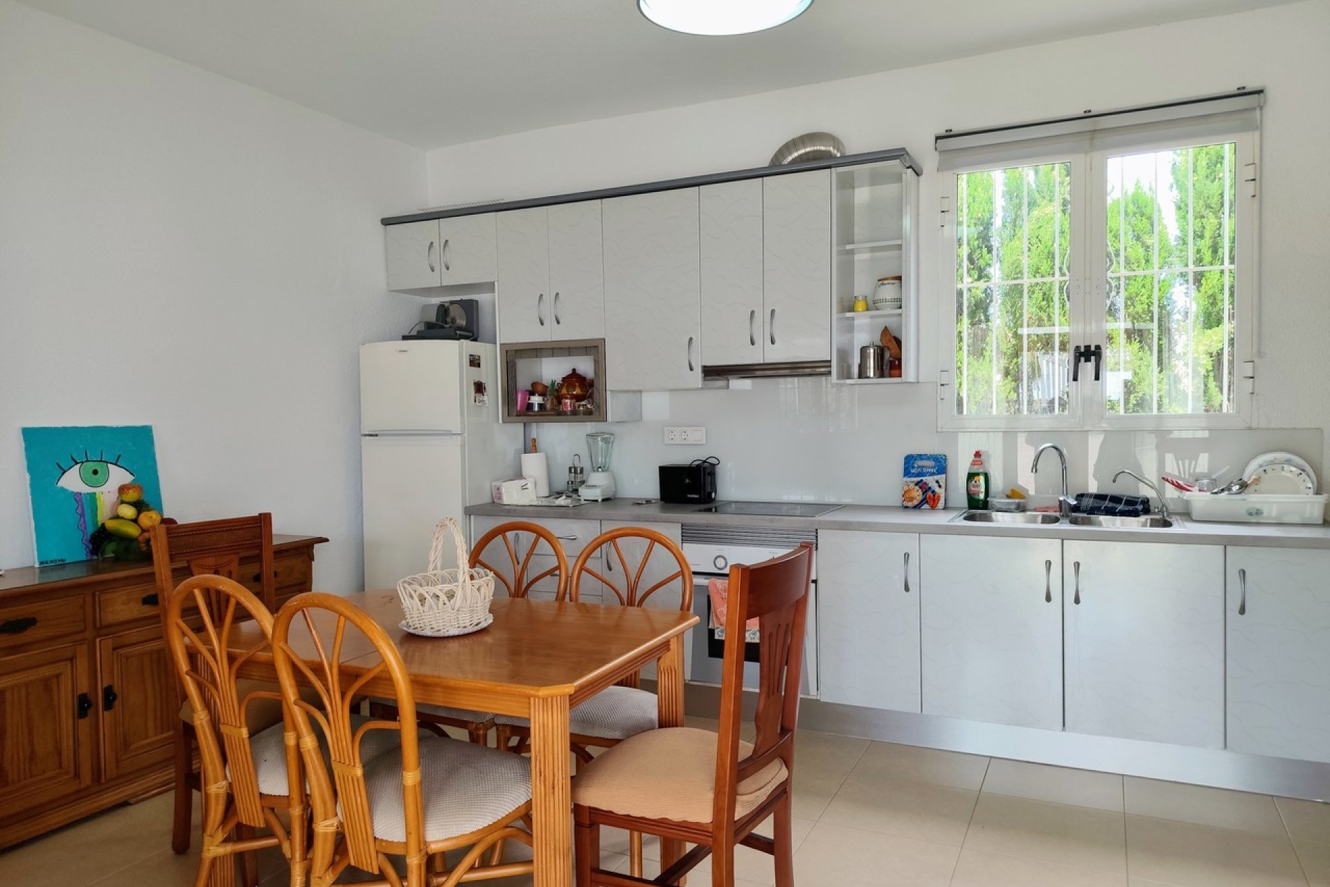 Resale - Finca -
Los Montesinos