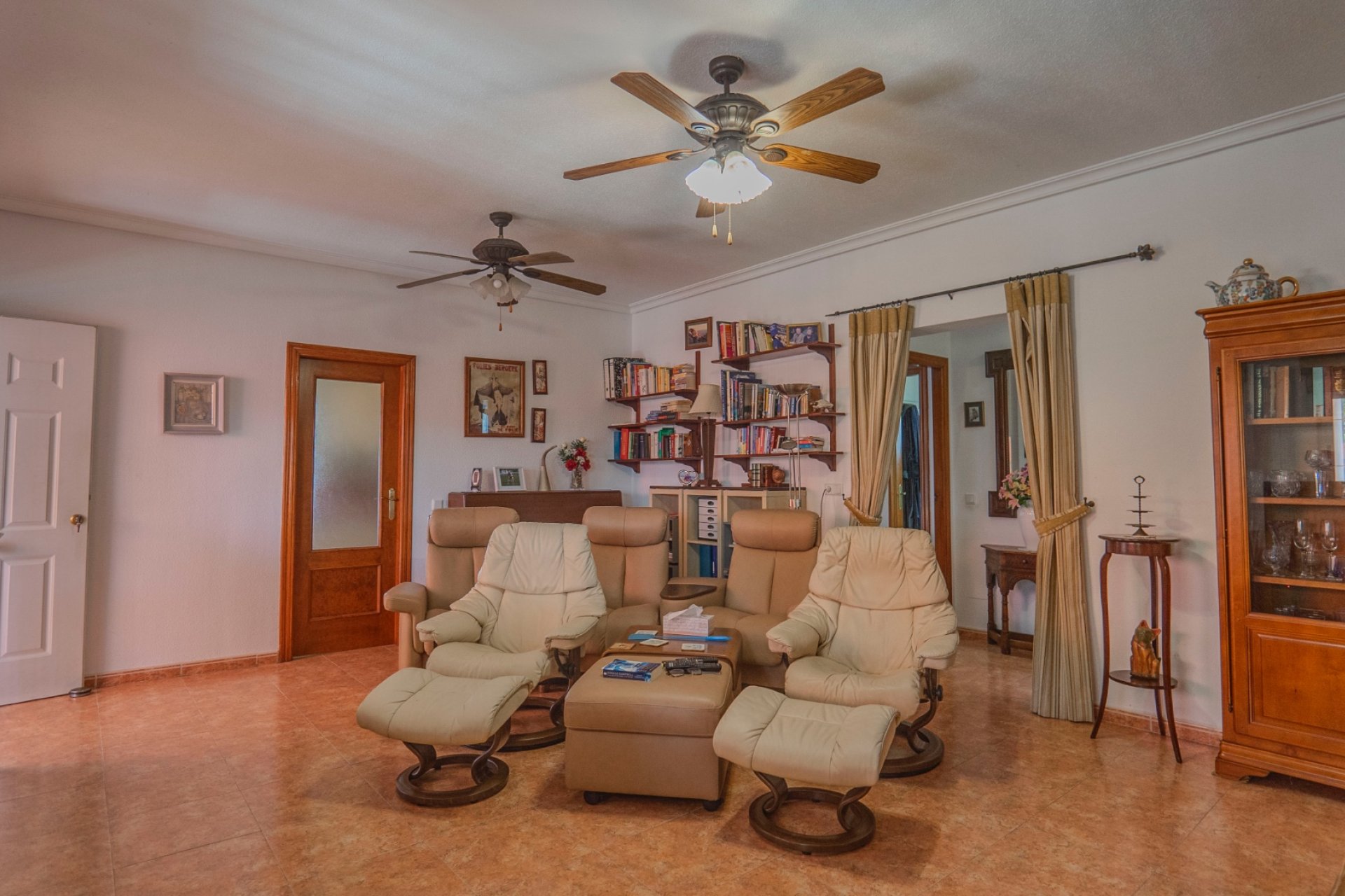 Resale - Finca -
Orihuela - San Bartolome