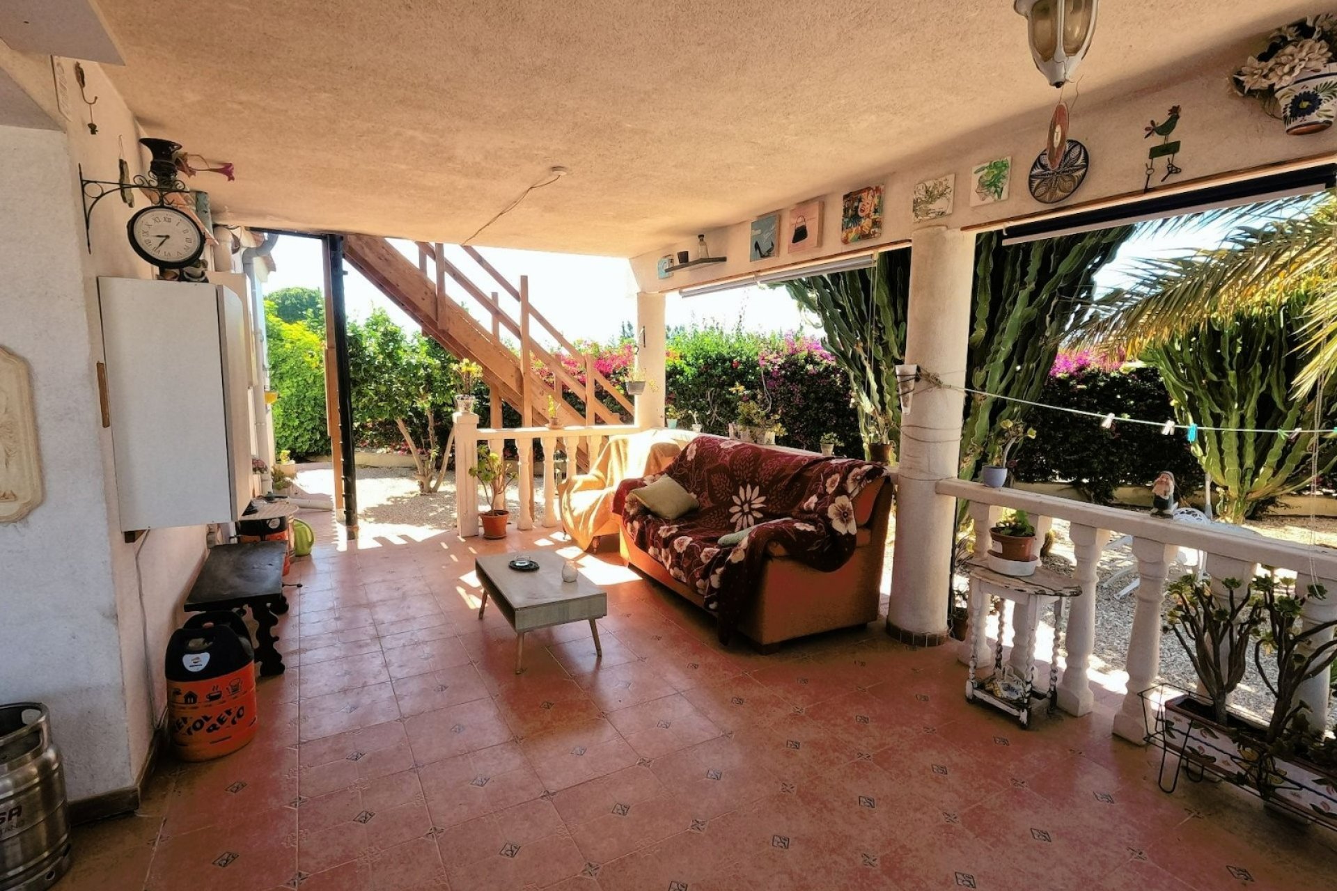 Resale - Finca -
Orihuela