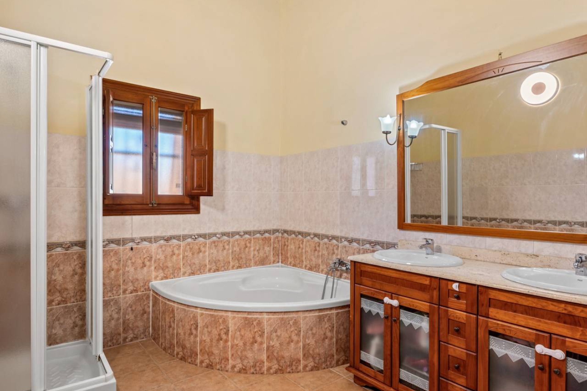 Resale - Finca -
Rafal