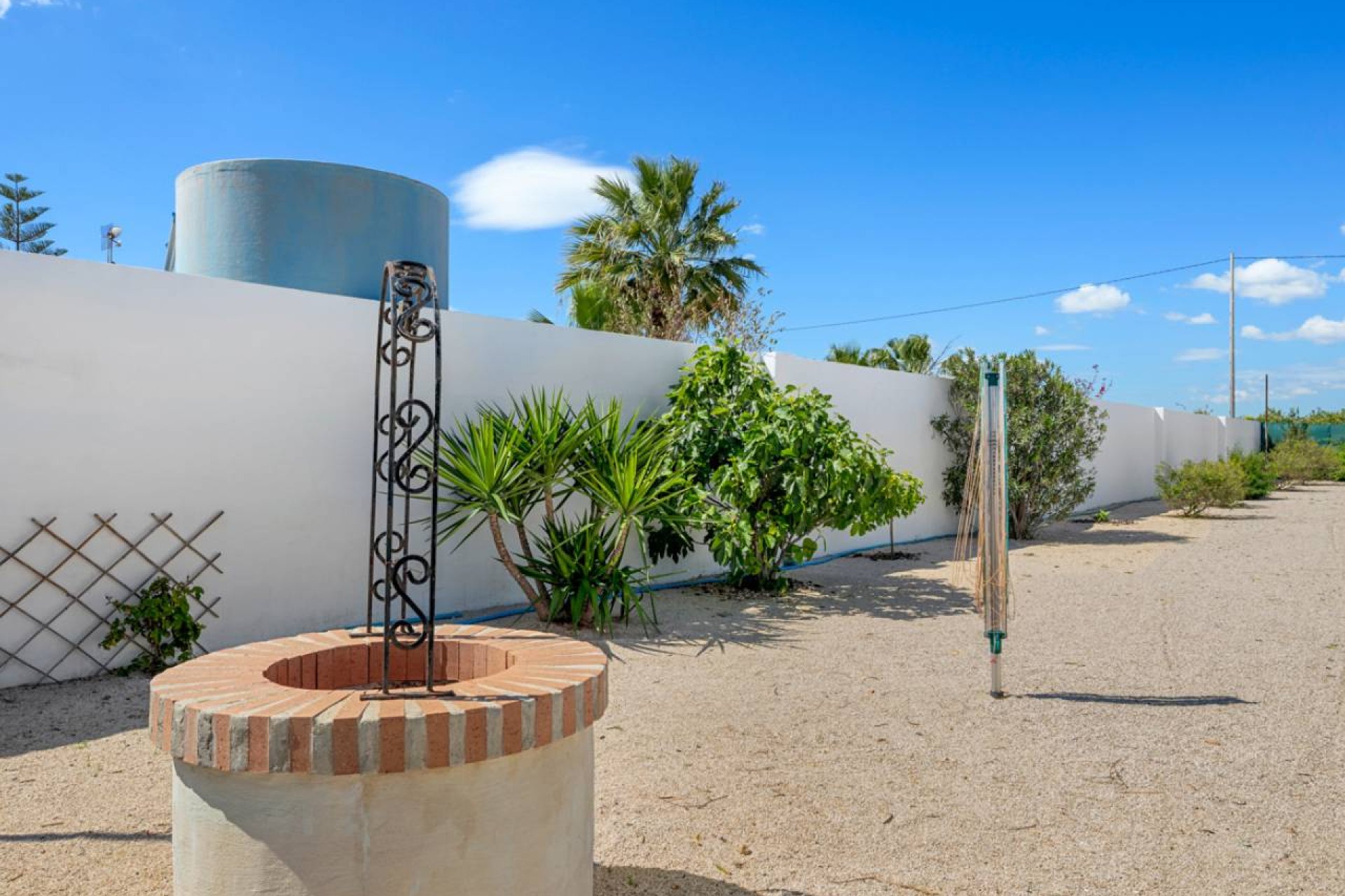 Resale - Finca -
Rafal