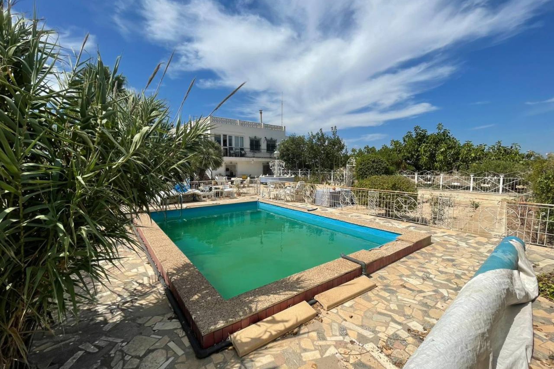 Resale - Finca -
San Fulgencio - La Marina