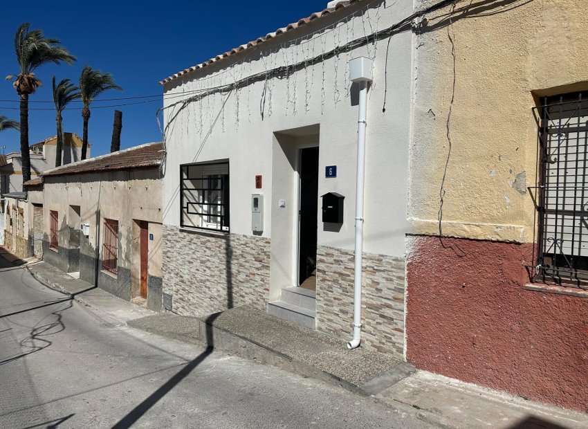 Resale - House -
Torremendo