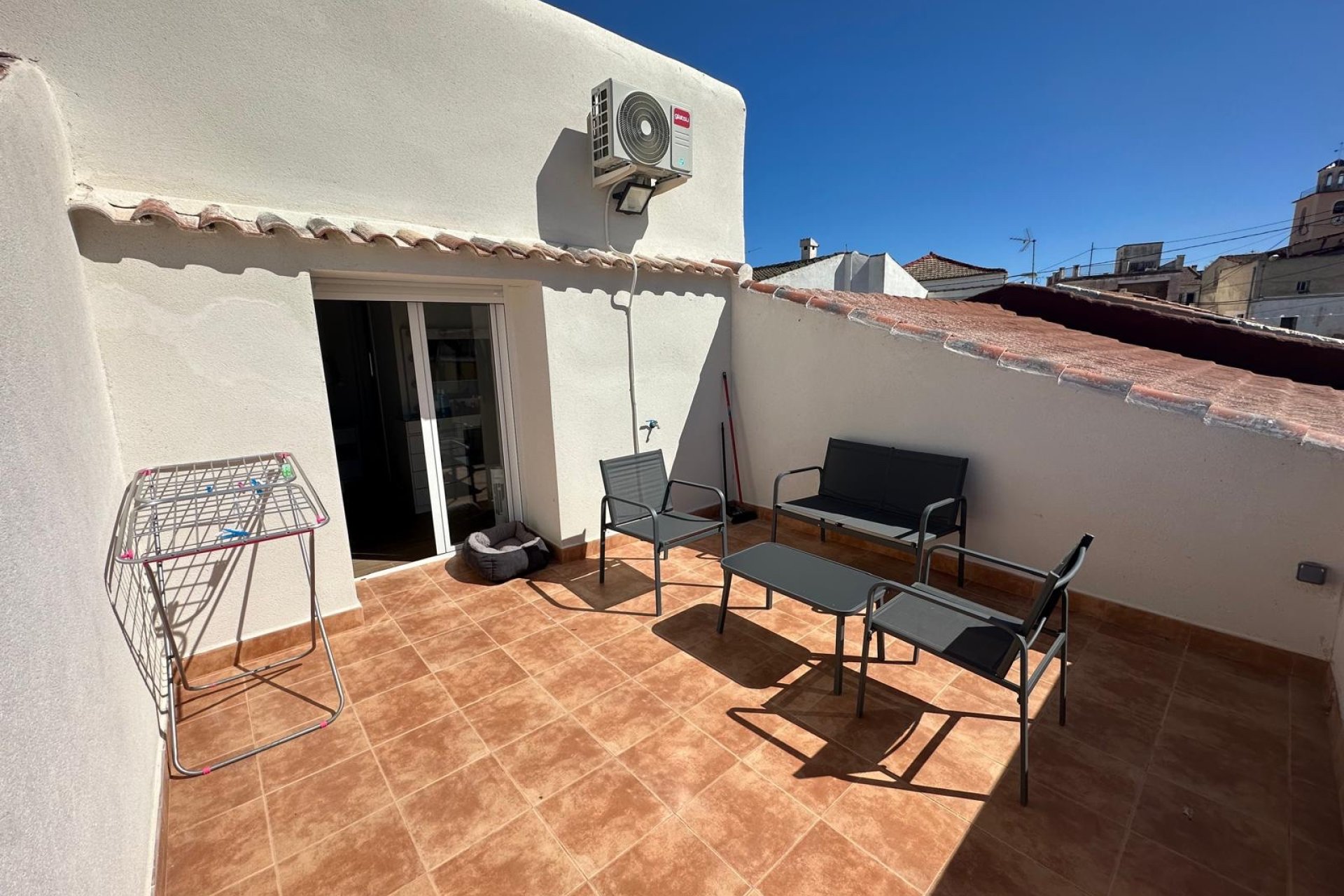 Resale - House -
Torremendo