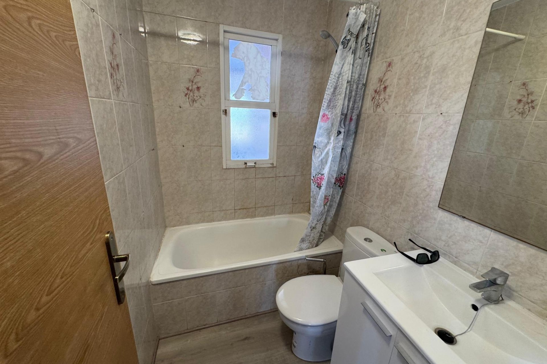 Resale - Studio -
Torrevieja - Playa de Los Locos-Curva del Palangre