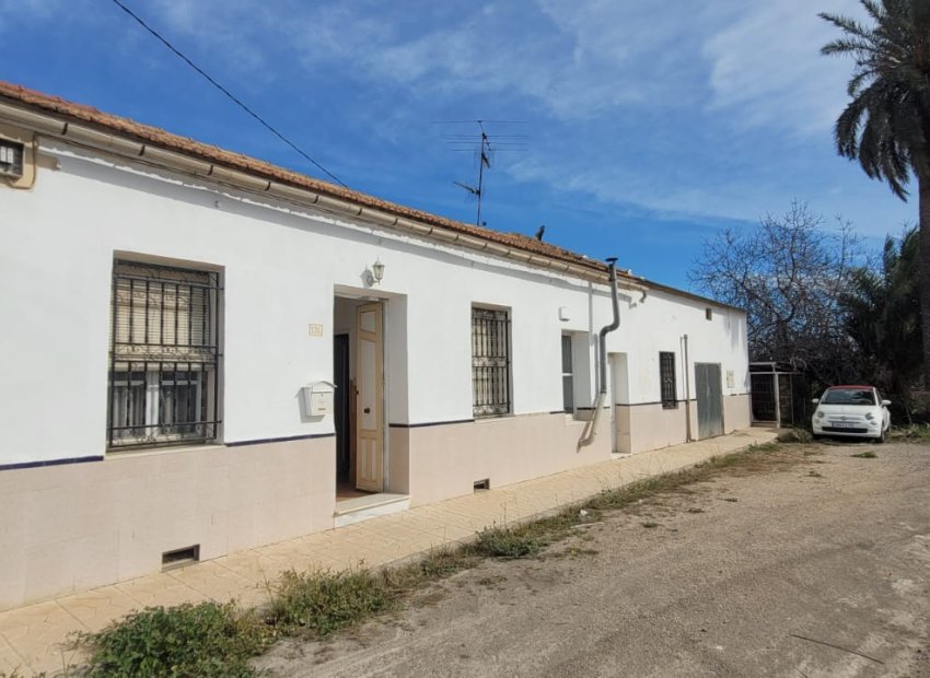 Resale - Townhouse -
Almoradí