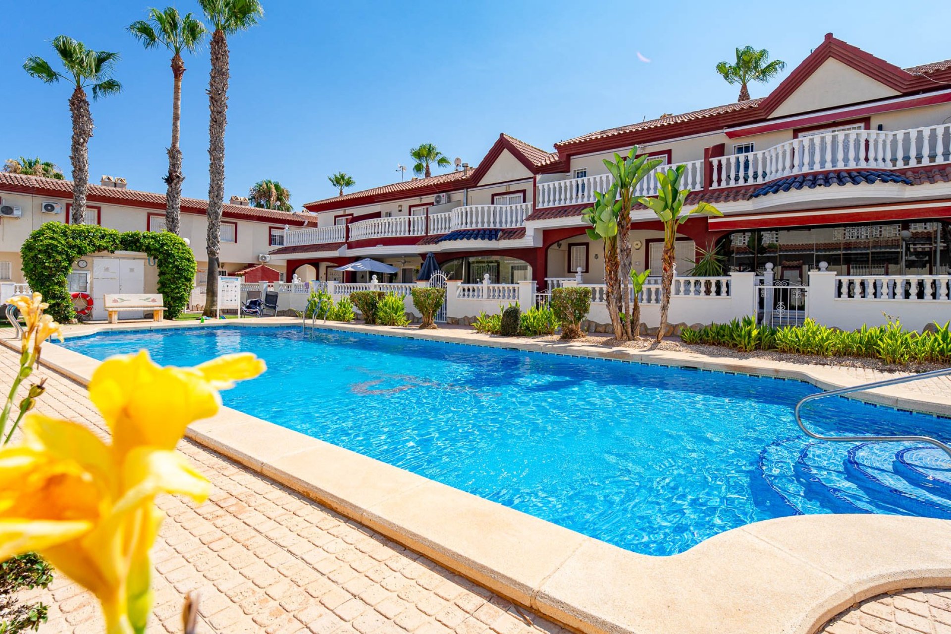 Resale - Townhouse -
Ciudad Quesada - Doña Pepa