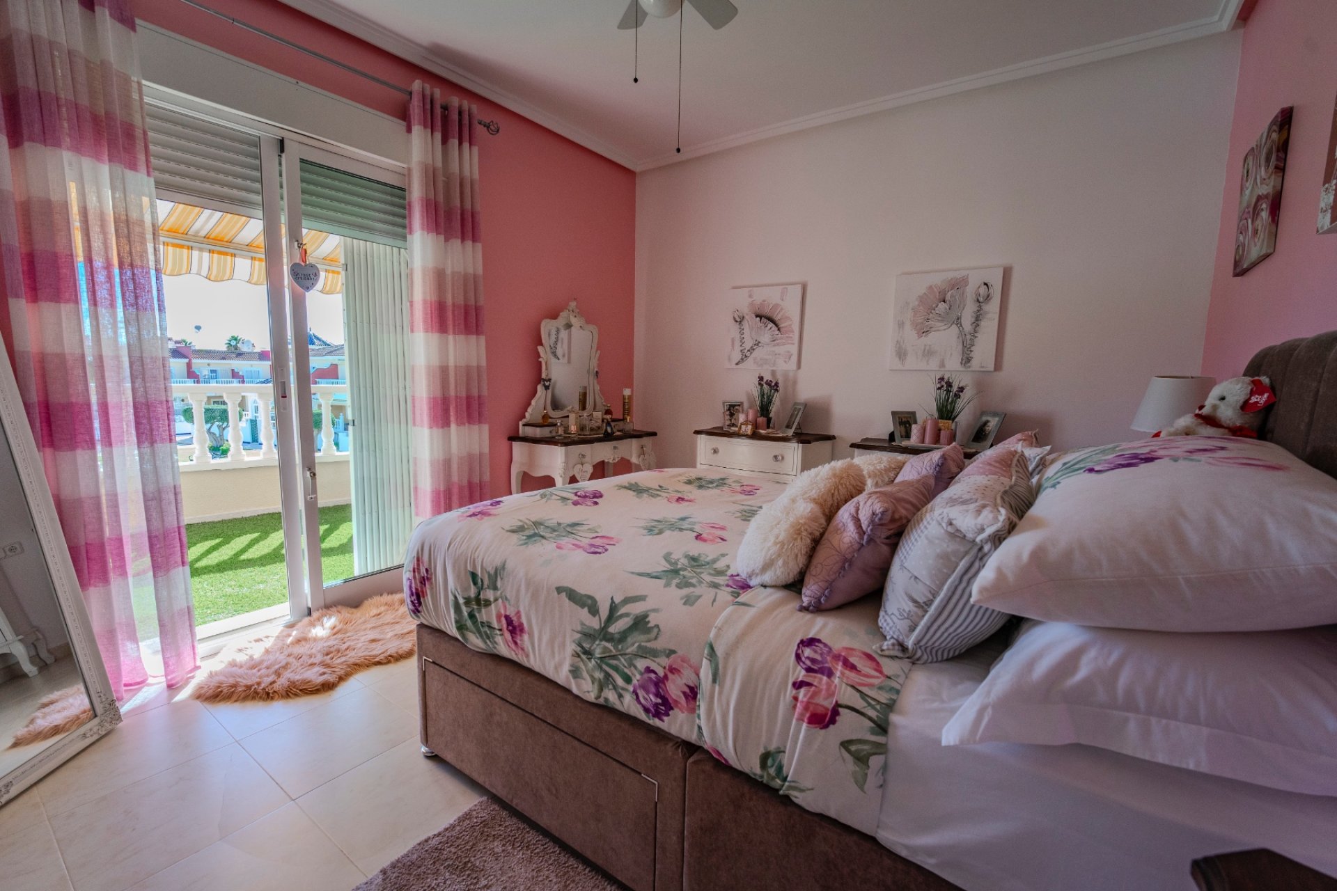 Resale - Townhouse -
Ciudad Quesada - Lo Marabú