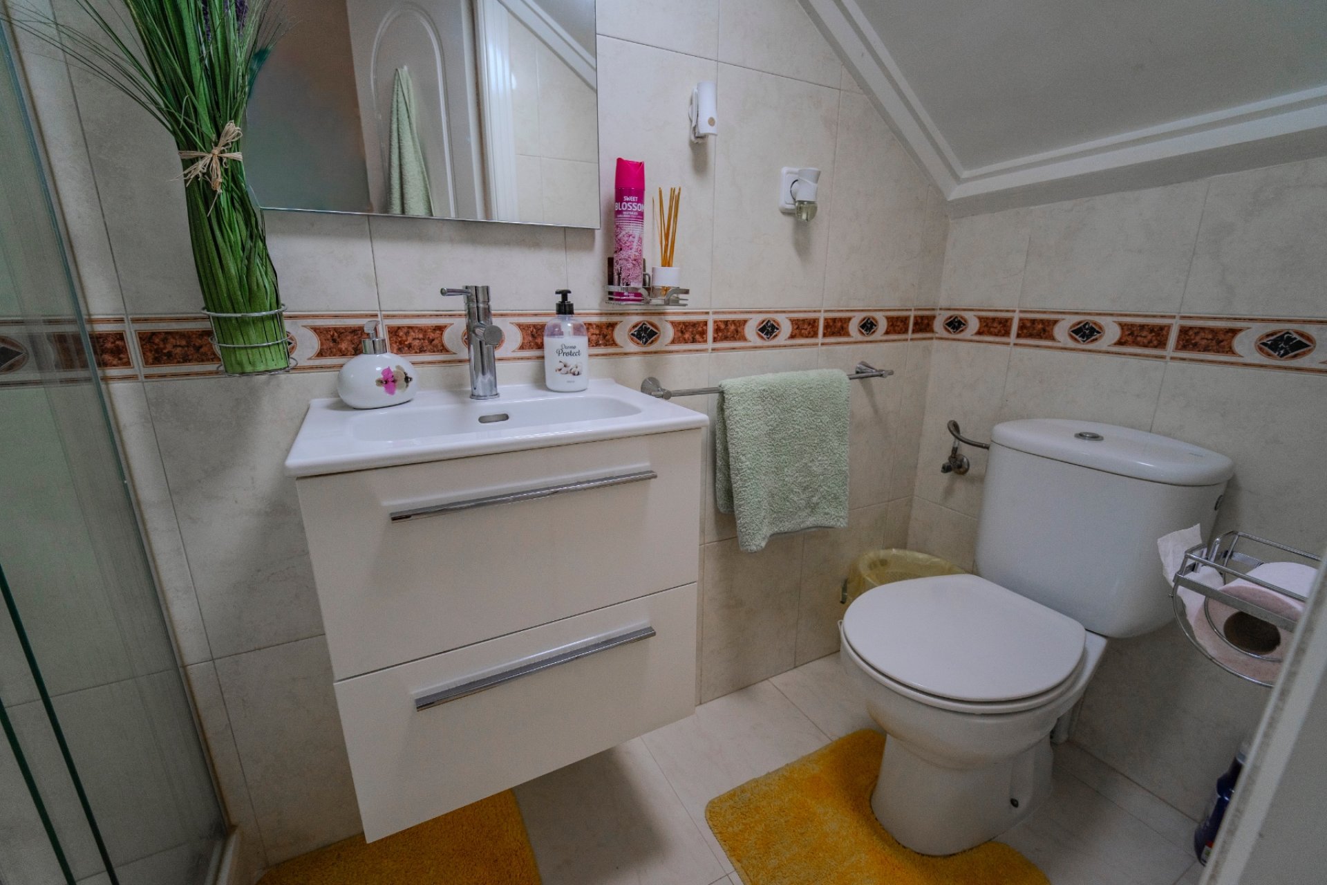 Resale - Townhouse -
Ciudad Quesada - Lo Marabú