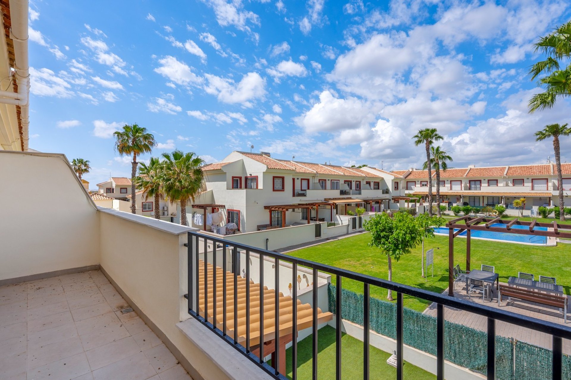 Resale - Townhouse -
Ciudad Quesada
