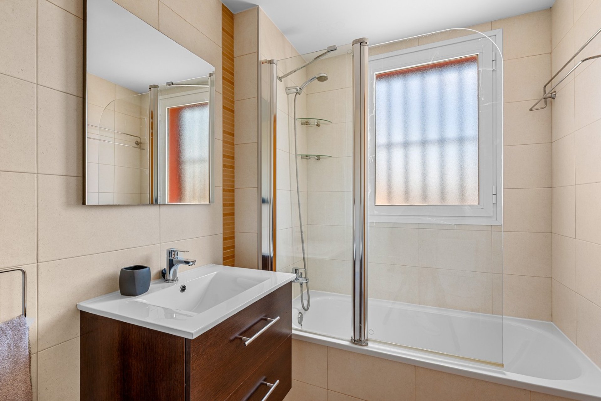 Resale - Townhouse -
Ciudad Quesada