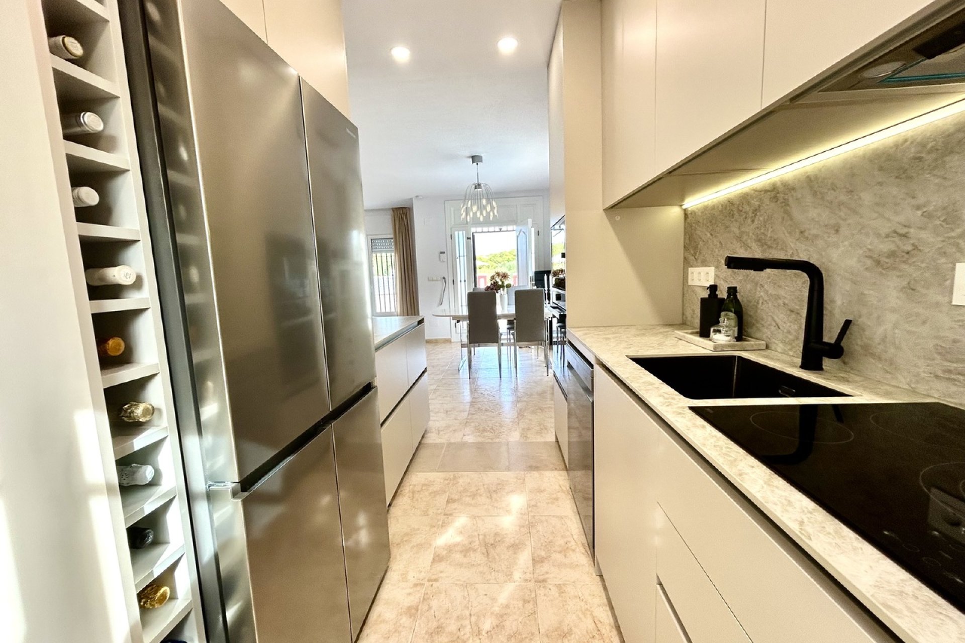 Resale - Townhouse -
Dehesa De Campoamor