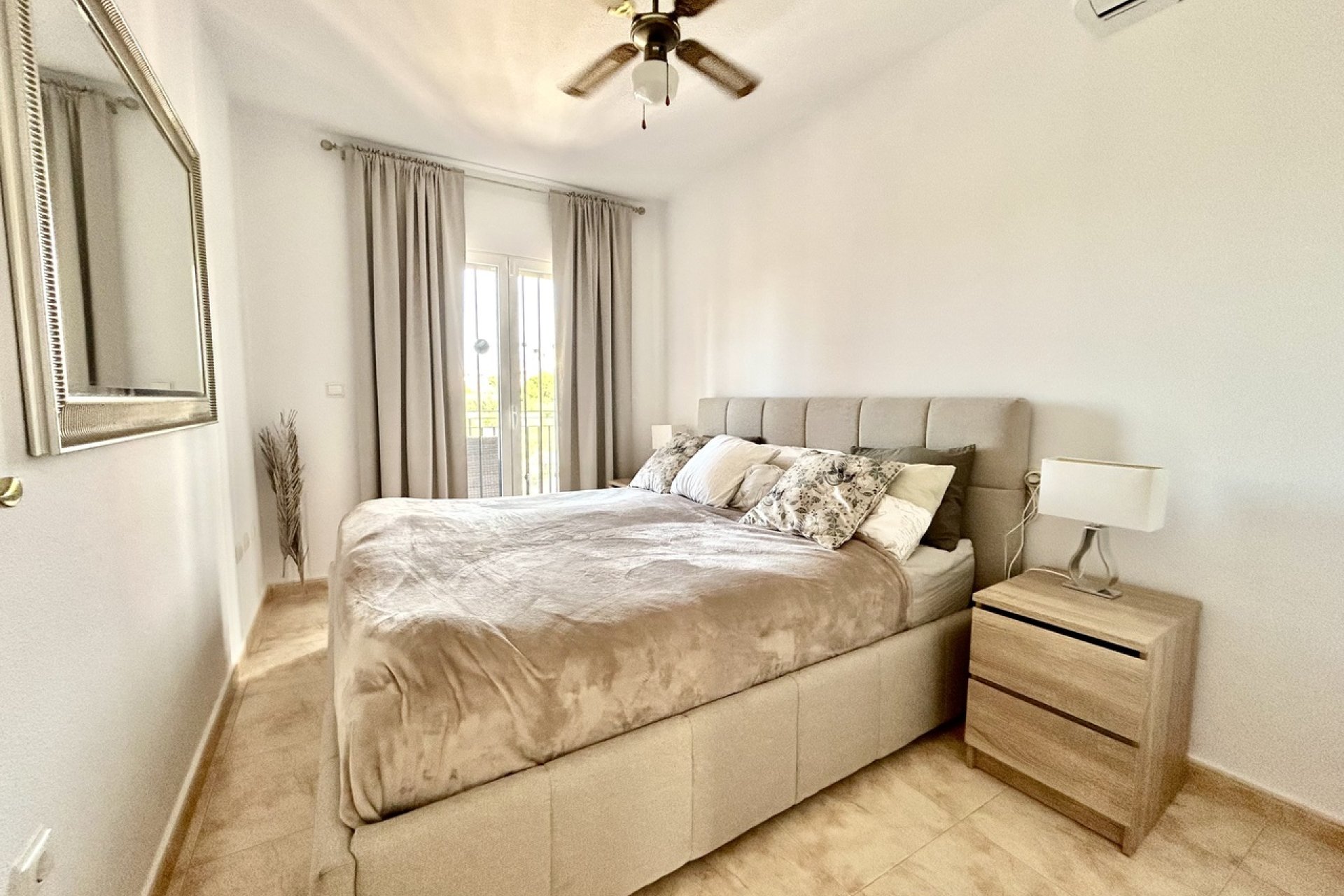 Resale - Townhouse -
Dehesa De Campoamor