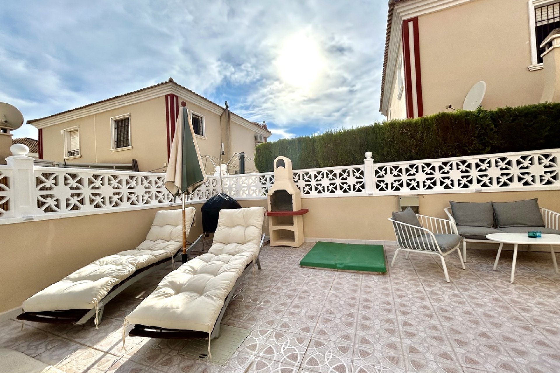 Resale - Townhouse -
Dehesa De Campoamor