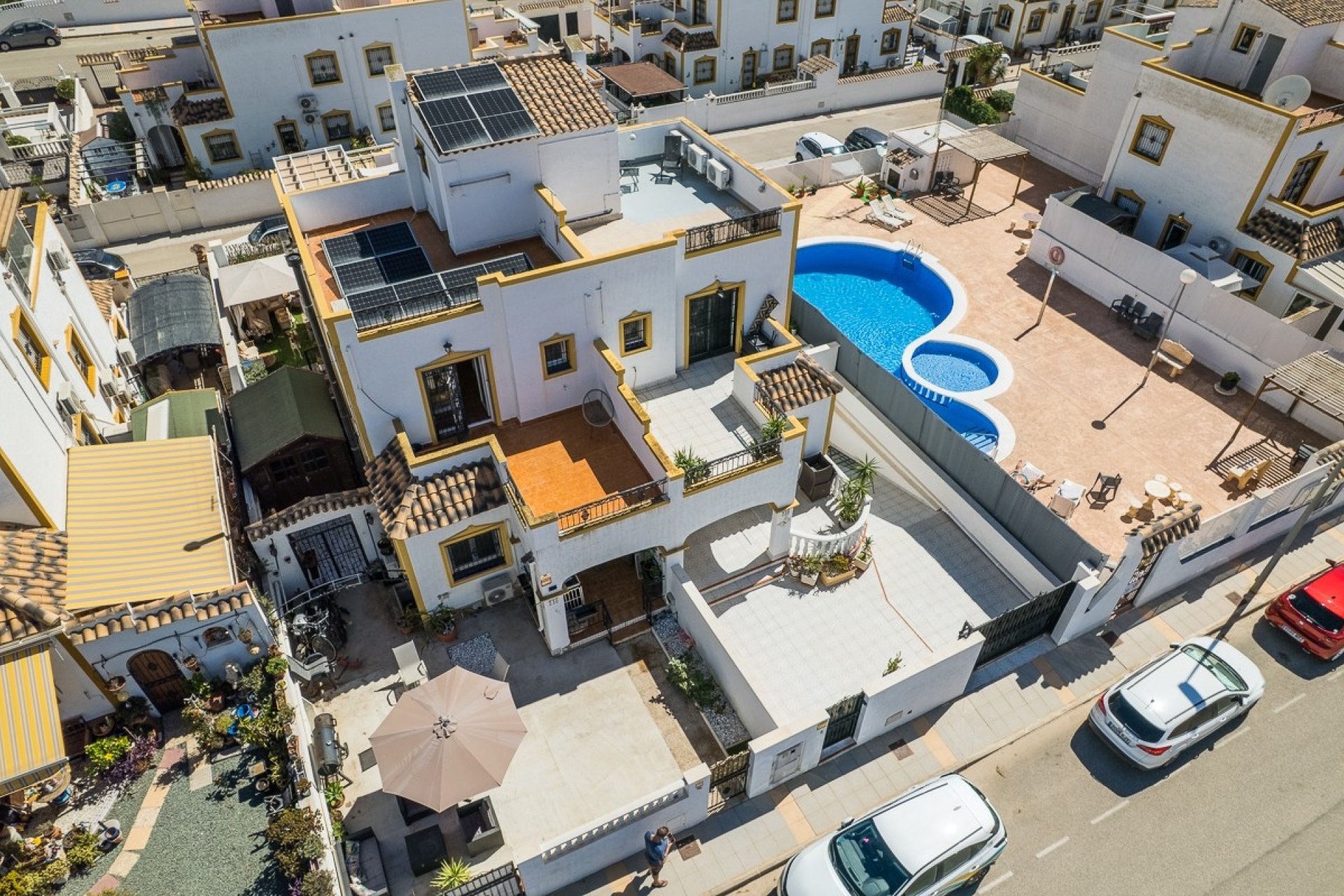 Resale - Townhouse -
Entre Naranjos - Vistabella - Vistabella Golf