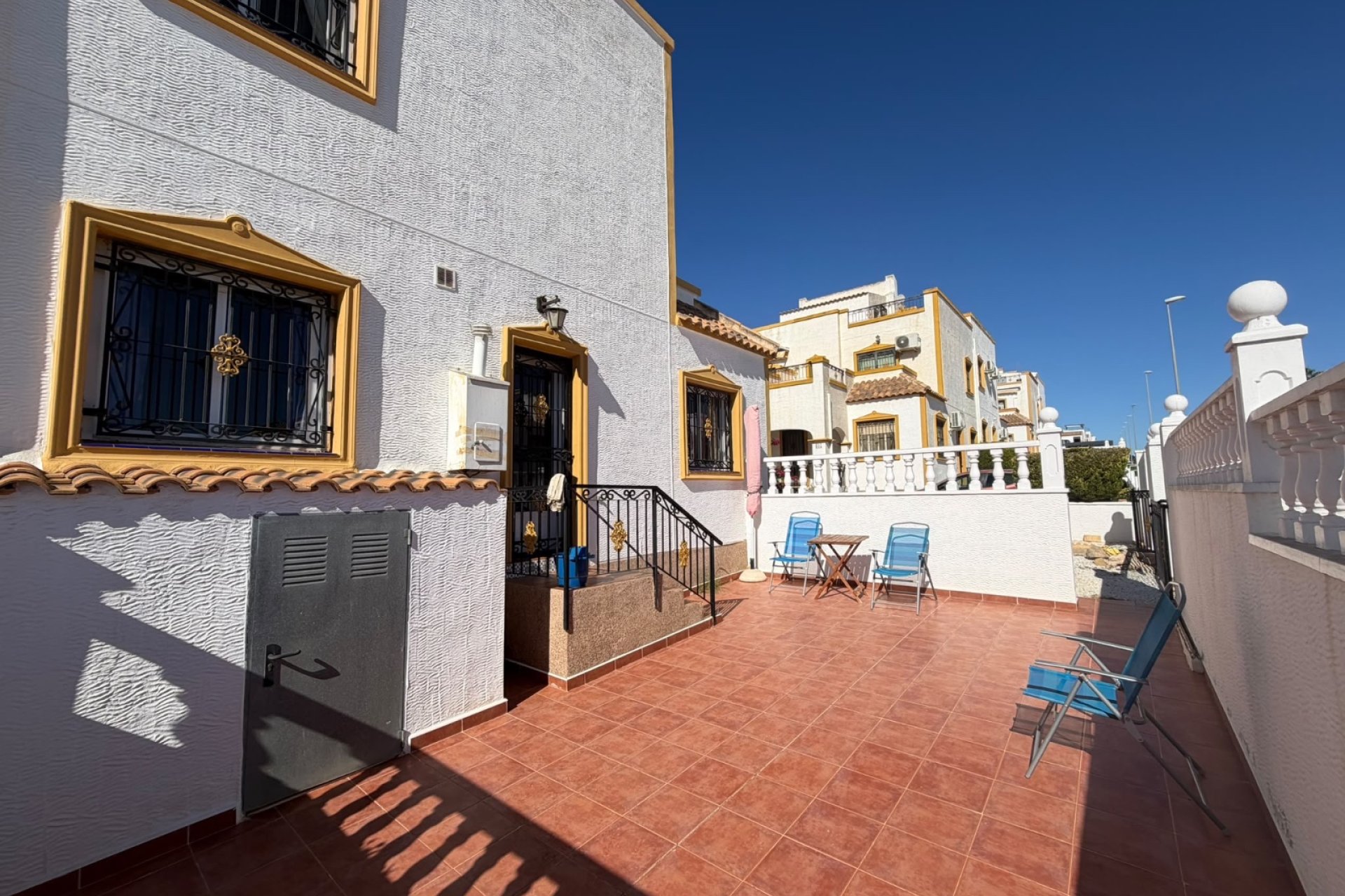 Resale - Townhouse -
Entre Naranjos - Vistabella - Vistabella Golf