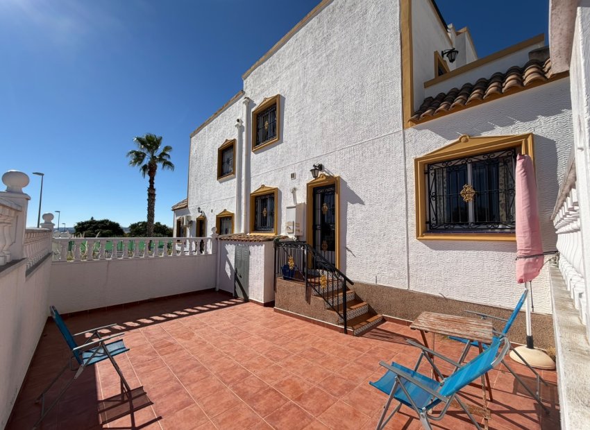 Resale - Townhouse -
Entre Naranjos - Vistabella - Vistabella Golf
