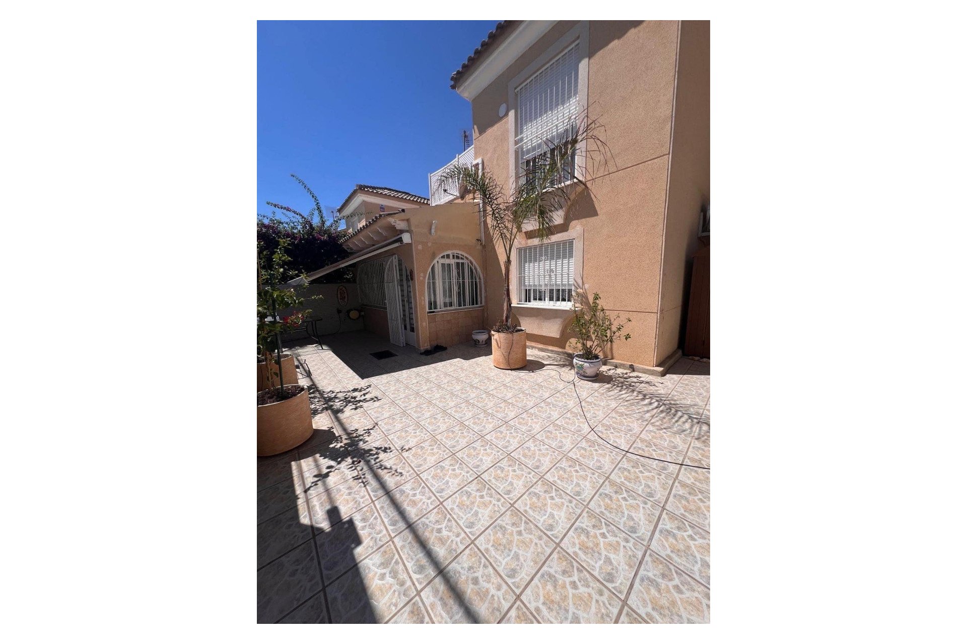 Resale - Townhouse -
Guardamar del Segura - El Moncayo