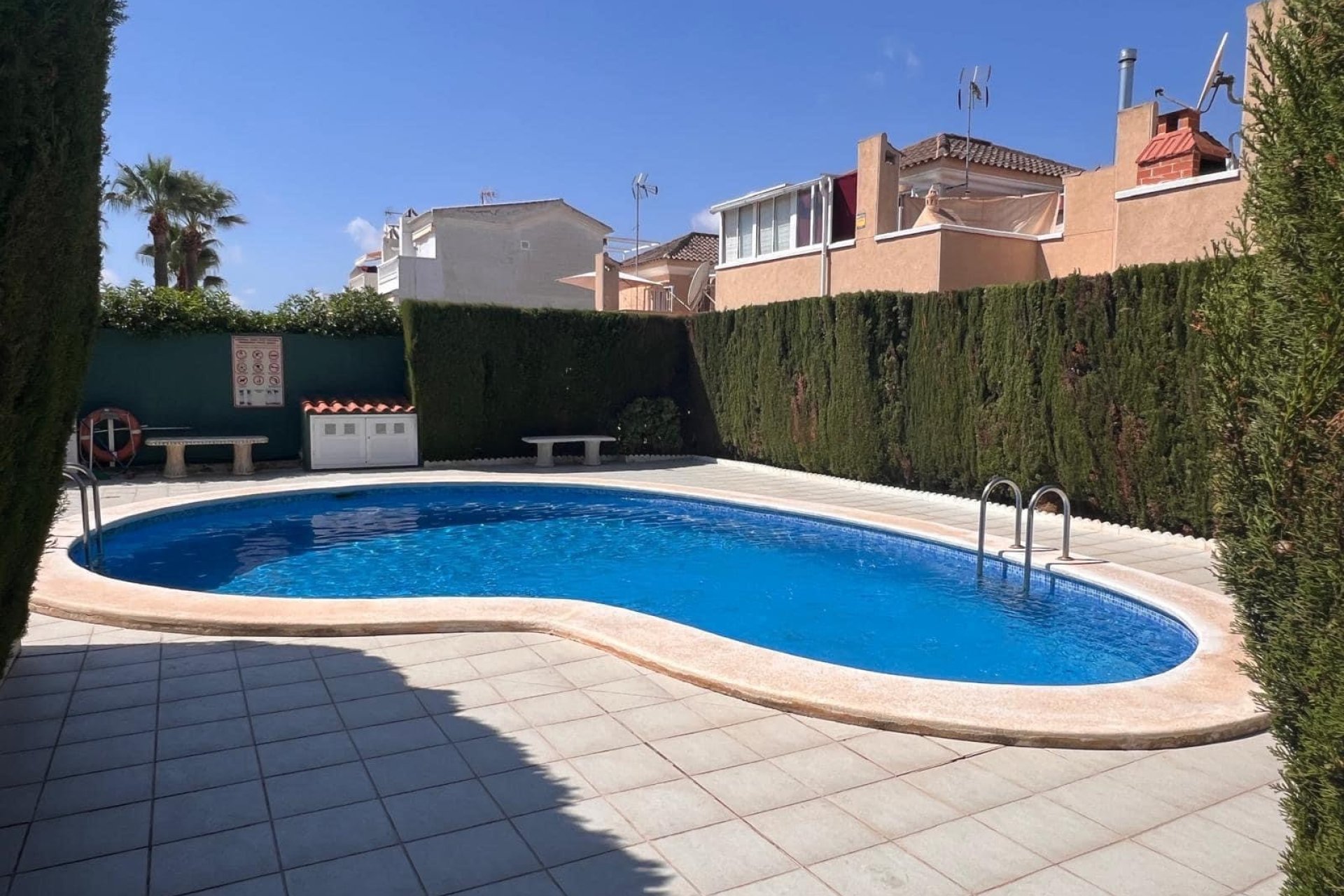 Resale - Townhouse -
Guardamar del Segura - El Moncayo