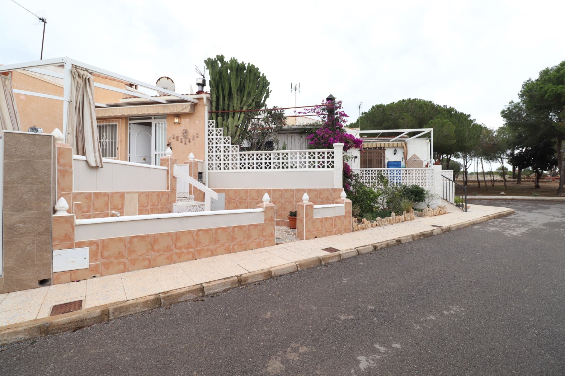 Resale - Townhouse -
Guardamar del Segura - El Moncayo