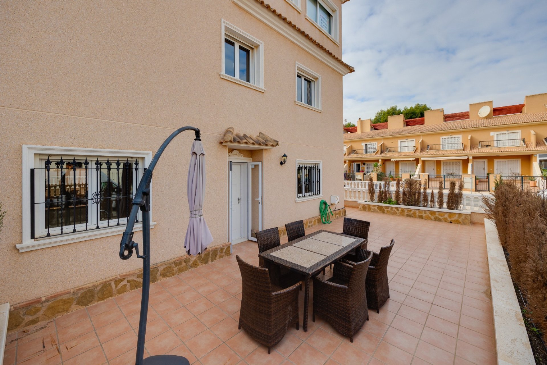 Resale - Townhouse -
Orihuela Costa - Los Dolses