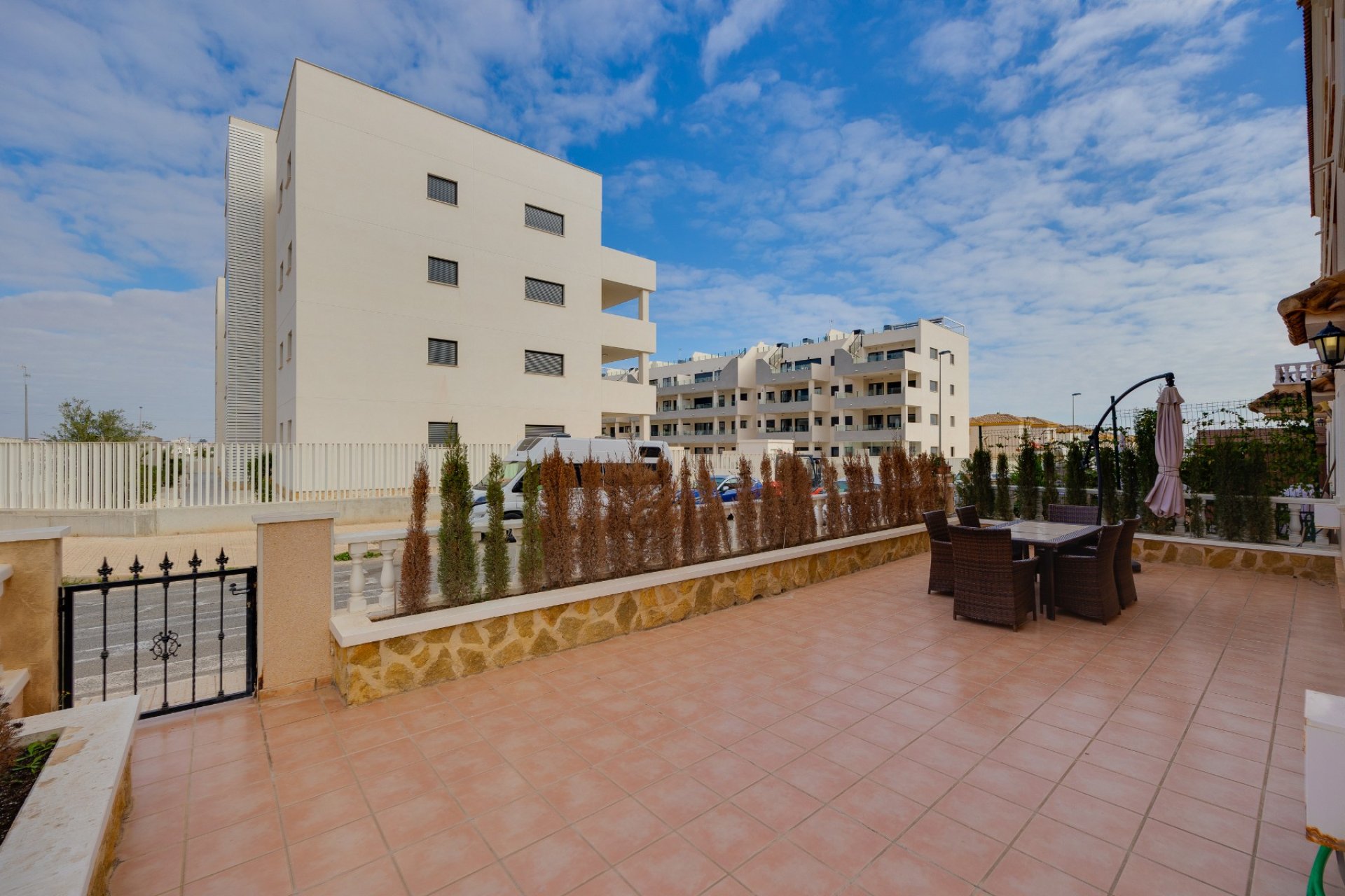 Resale - Townhouse -
Orihuela Costa - Los Dolses