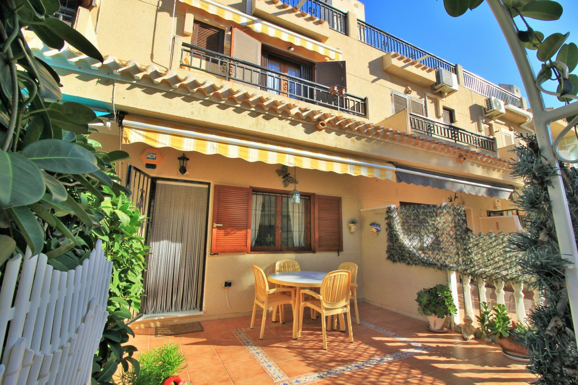 Resale - Townhouse -
Orihuela Costa - Playa Flamenca