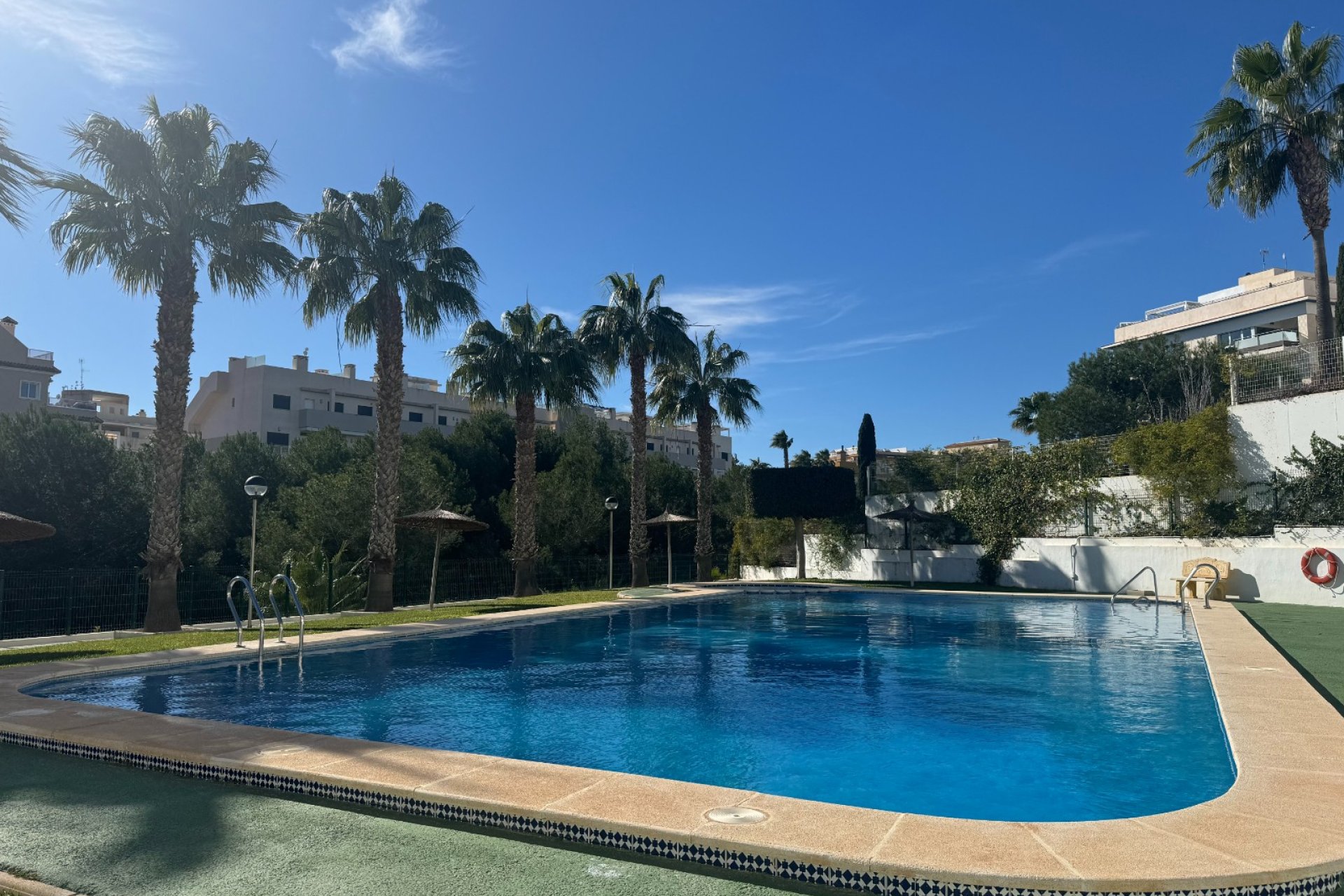 Resale - Townhouse -
Orihuela Costa - Villamartín