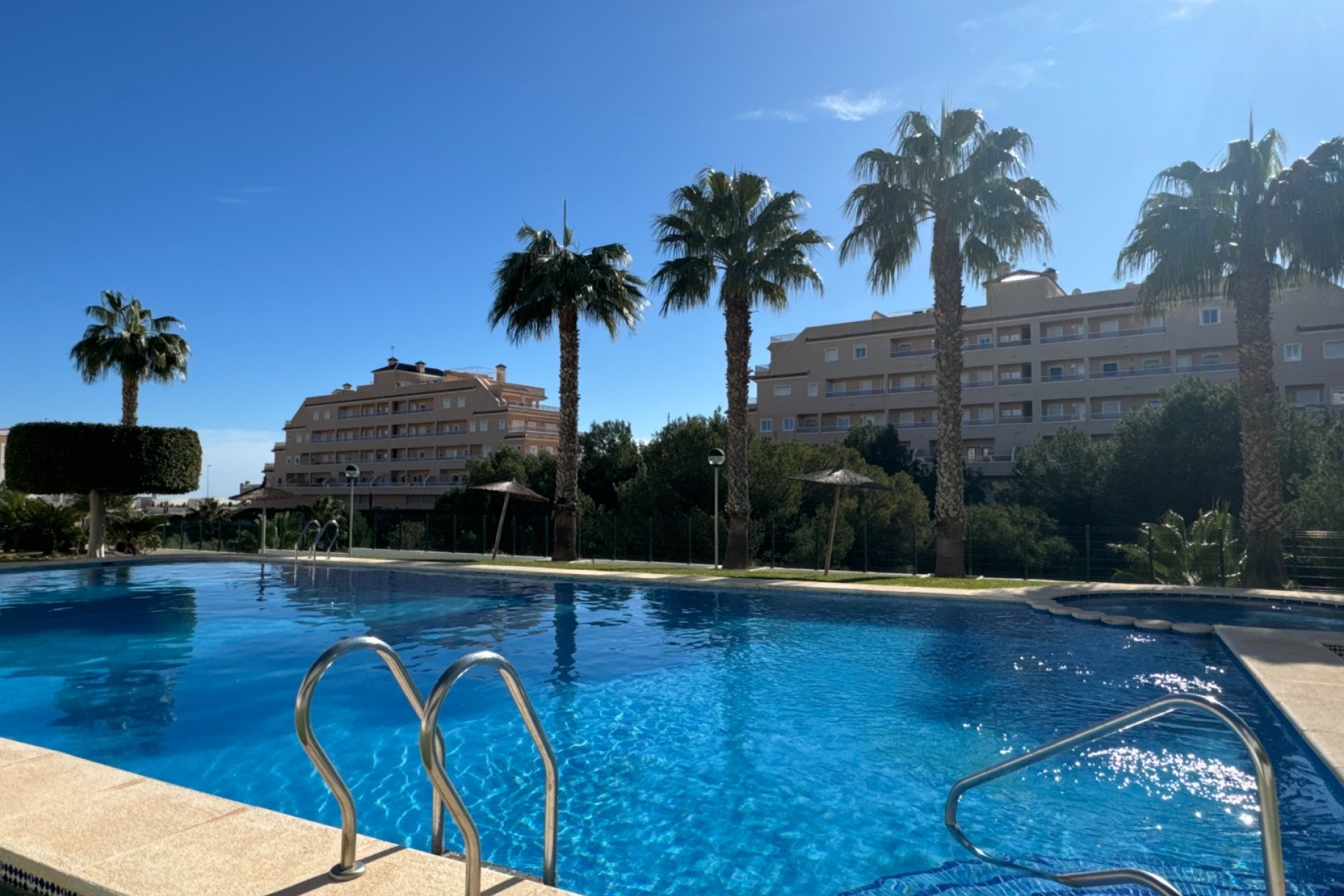 Resale - Townhouse -
Orihuela Costa - Villamartín