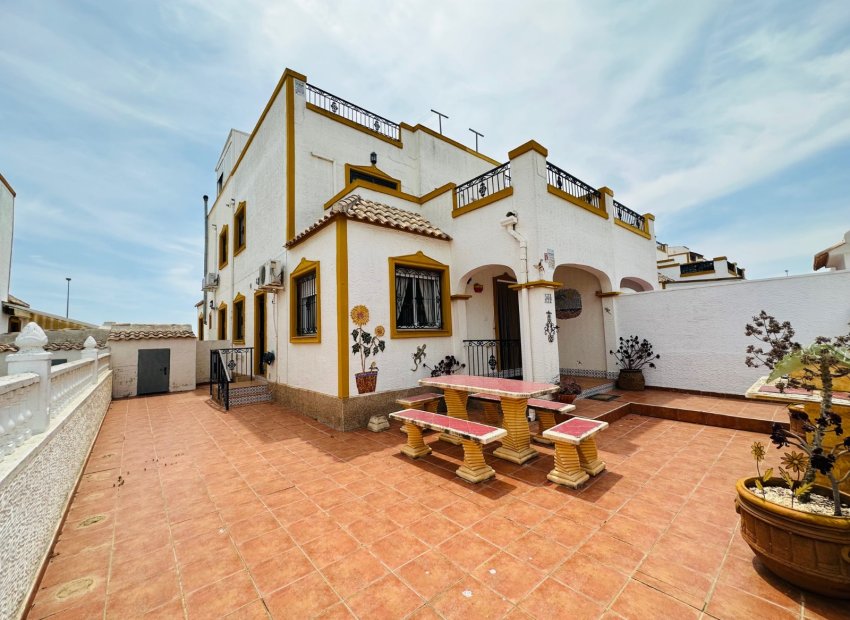Resale - Townhouse -
Orihuela - Entre Naranjos Vistabella