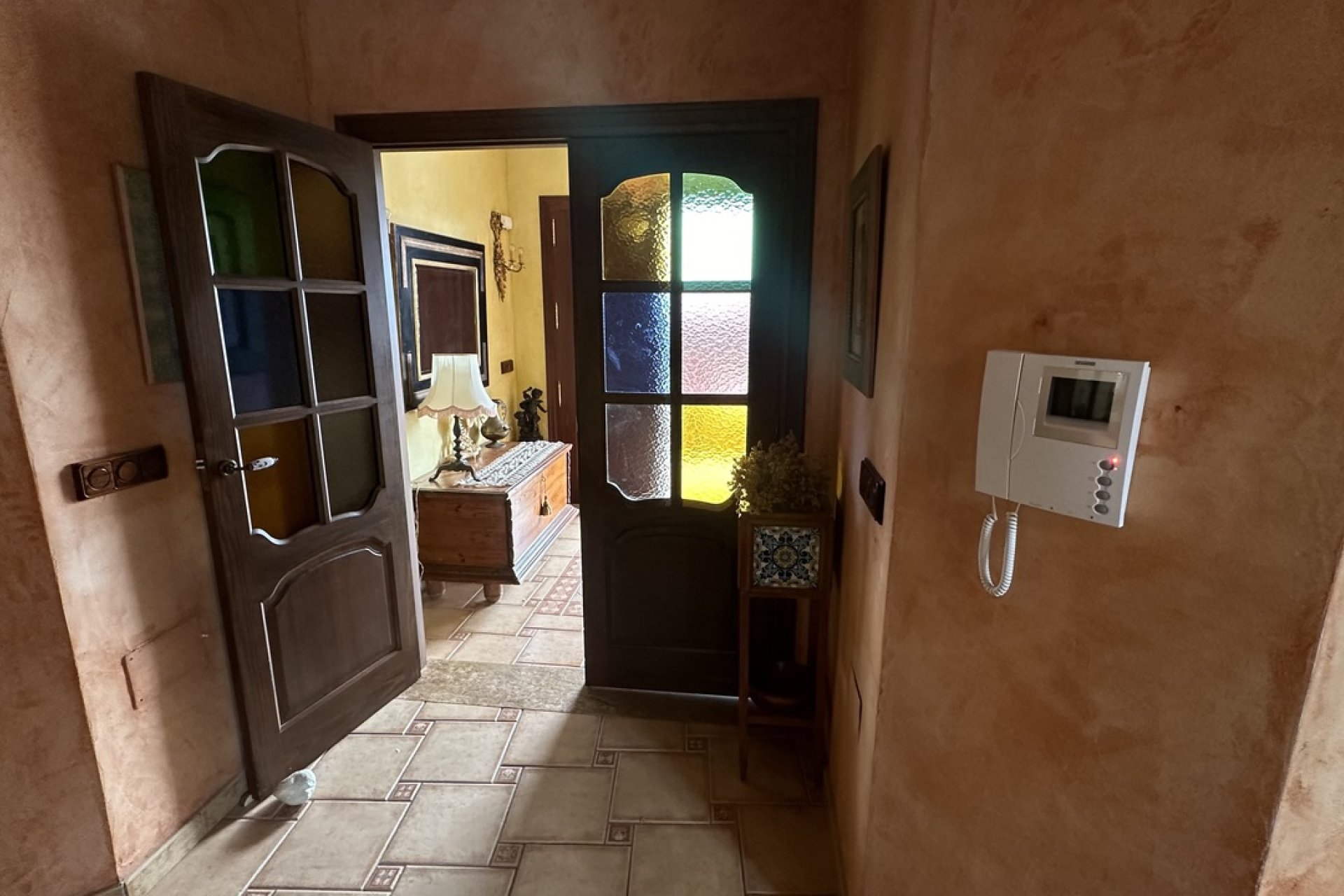 Resale - Townhouse -
San Miguel de Salinas