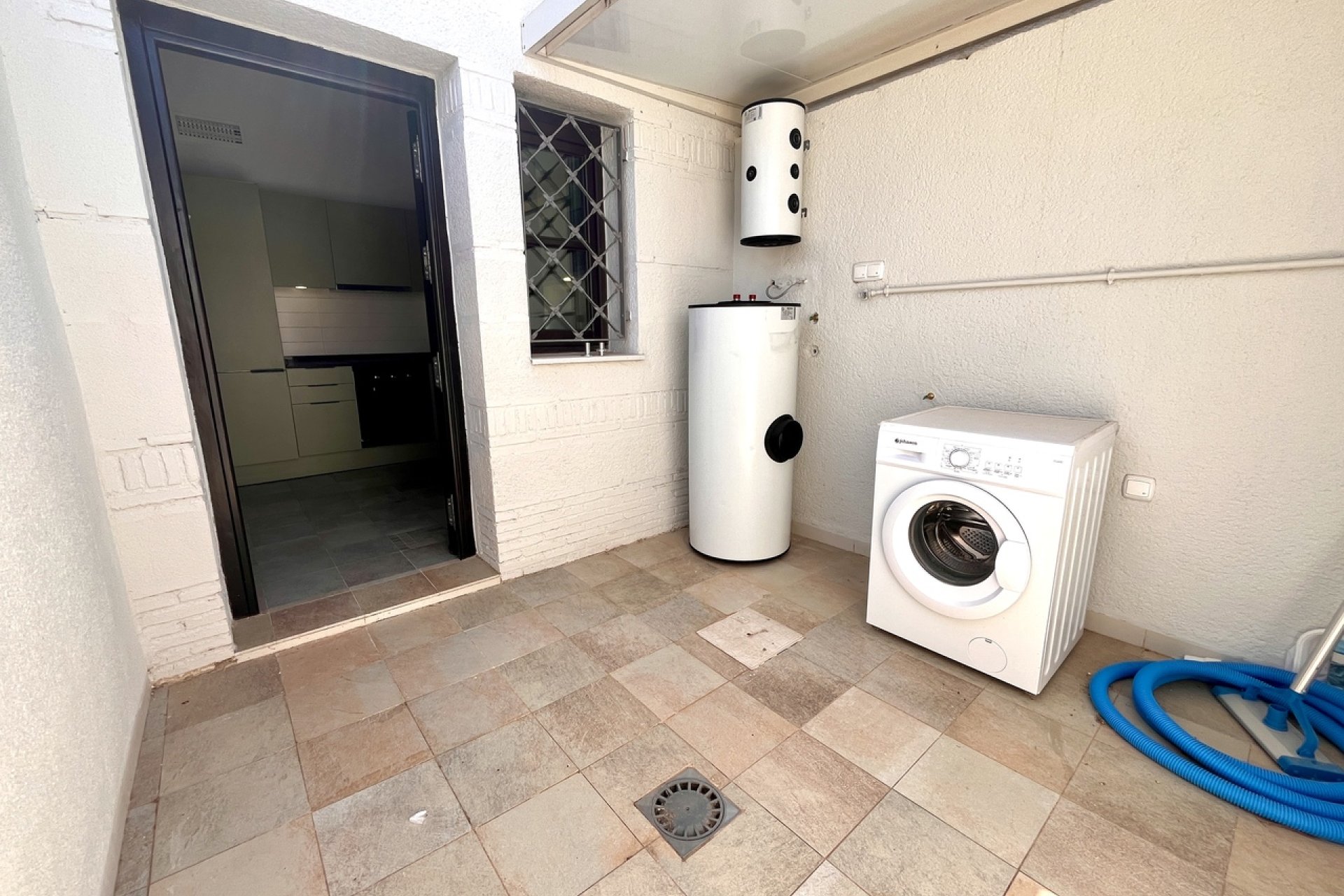 Resale - Townhouse -
Sucina